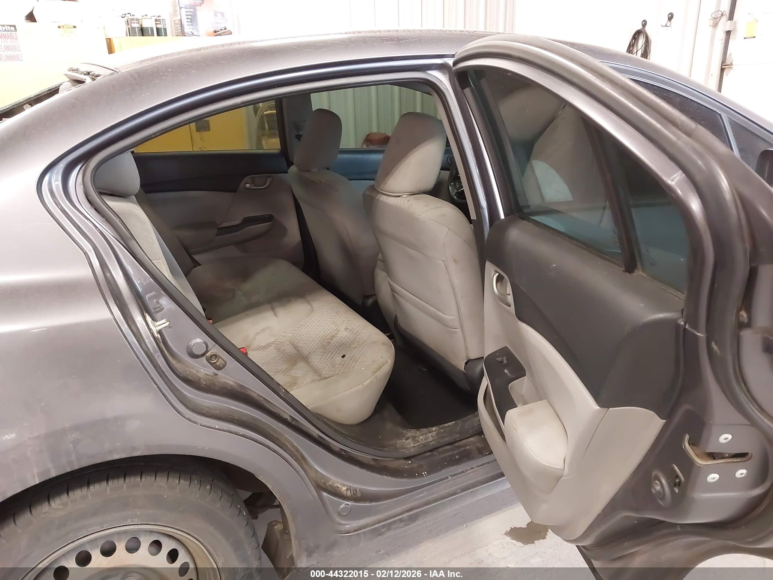 HONDA CIVIC image 8