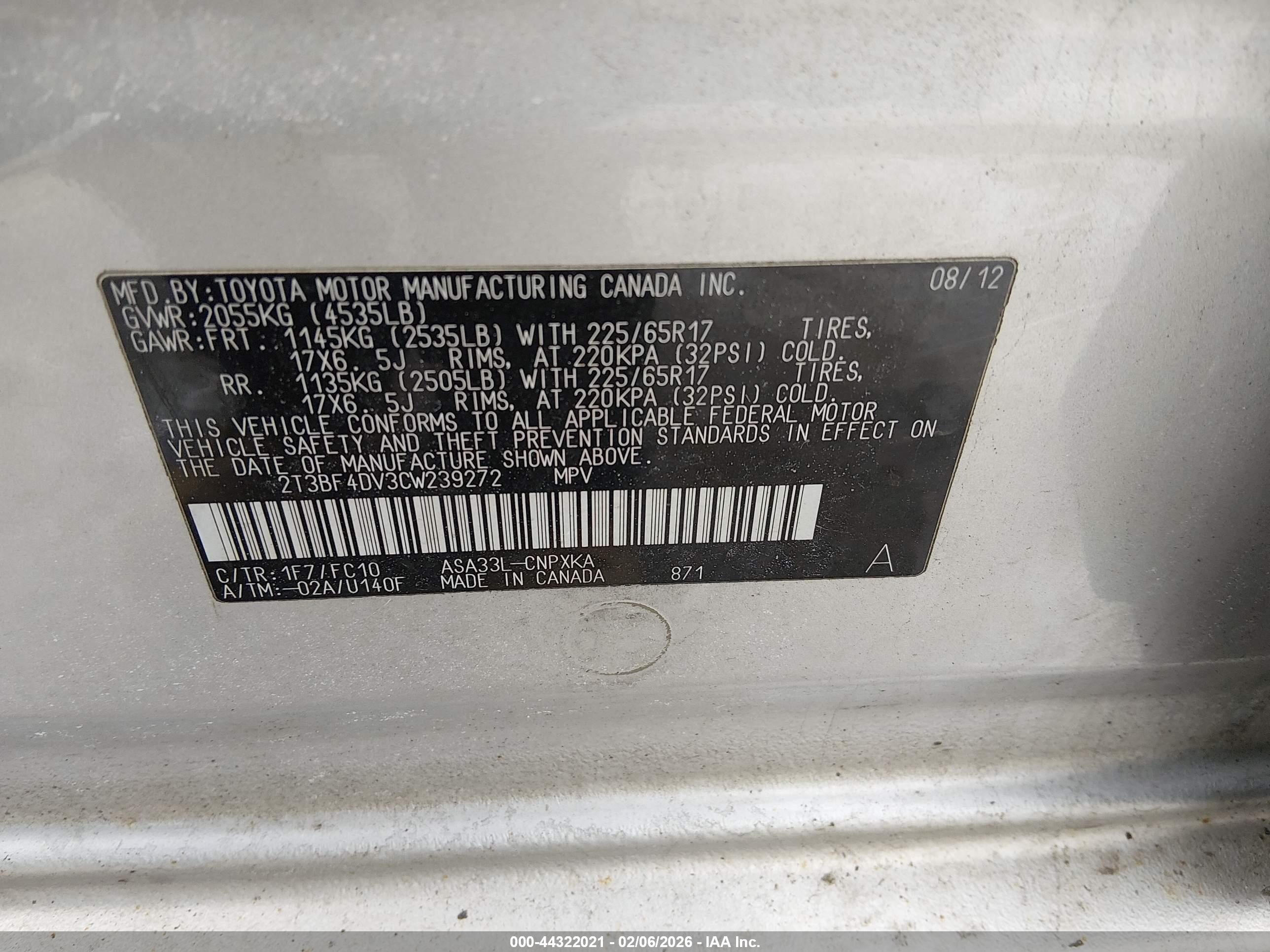 TOYOTA RAV4 image 9