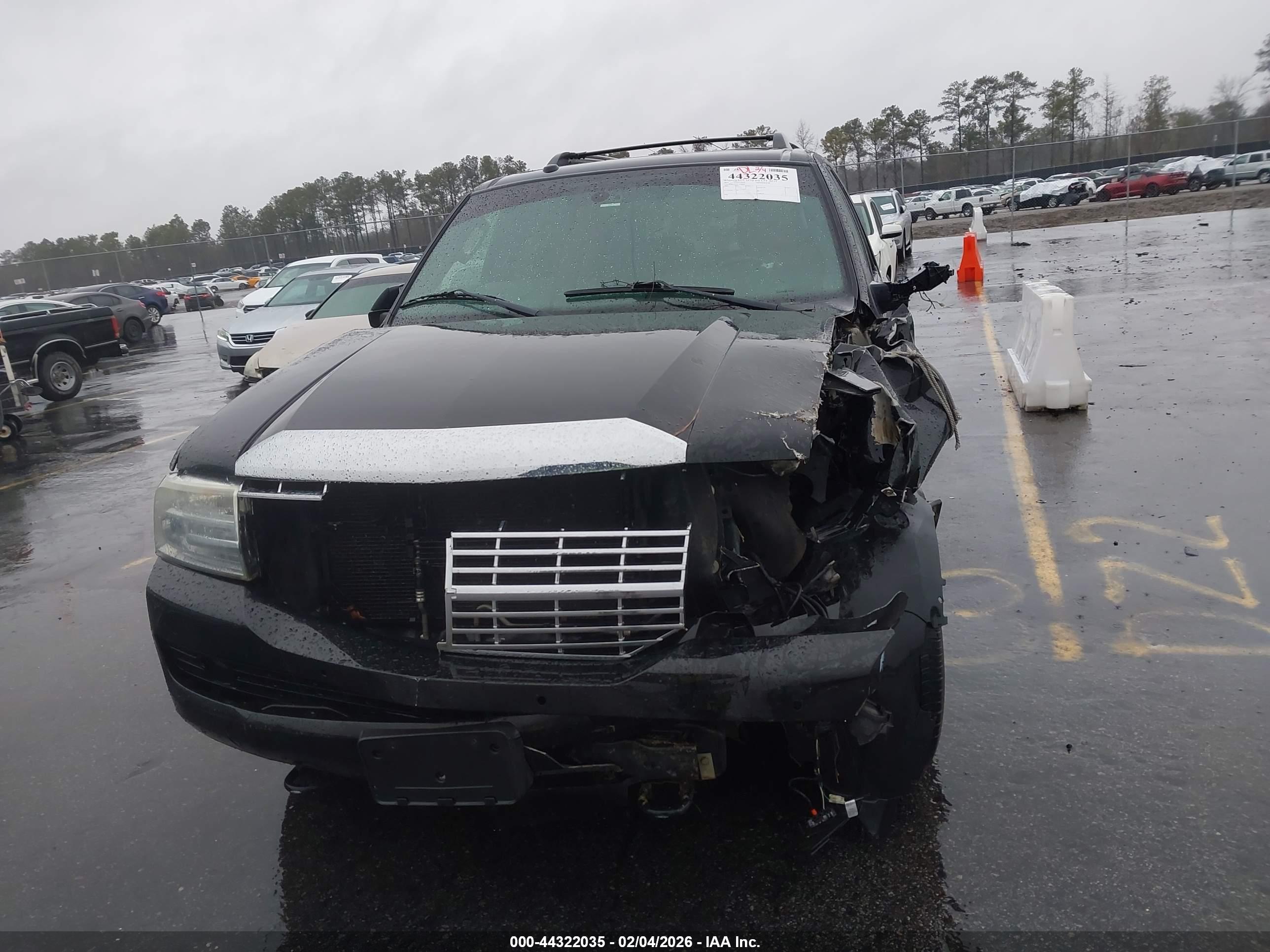 LINCOLN NAVIGATOR image 6