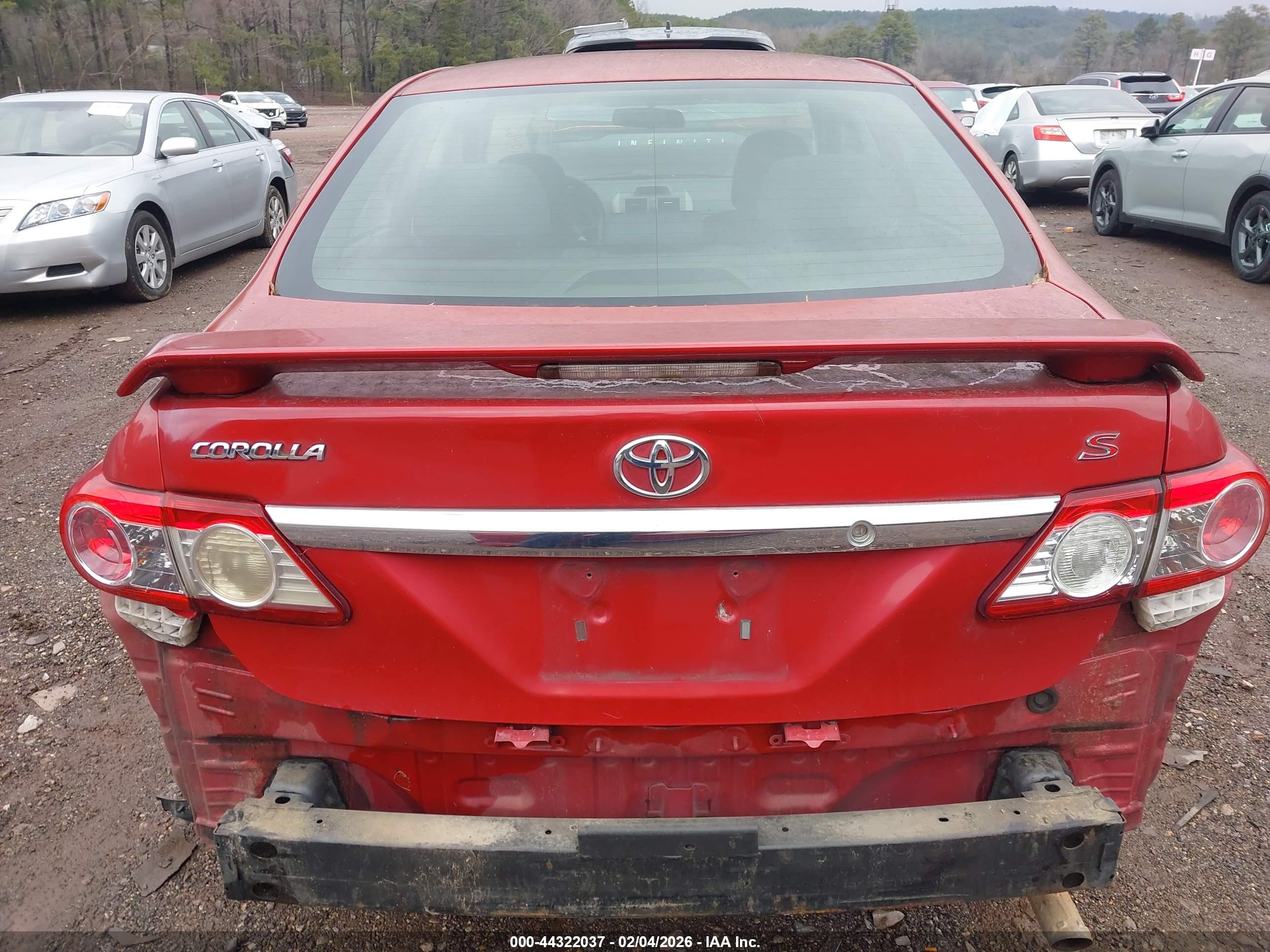 TOYOTA COROLLA image 6
