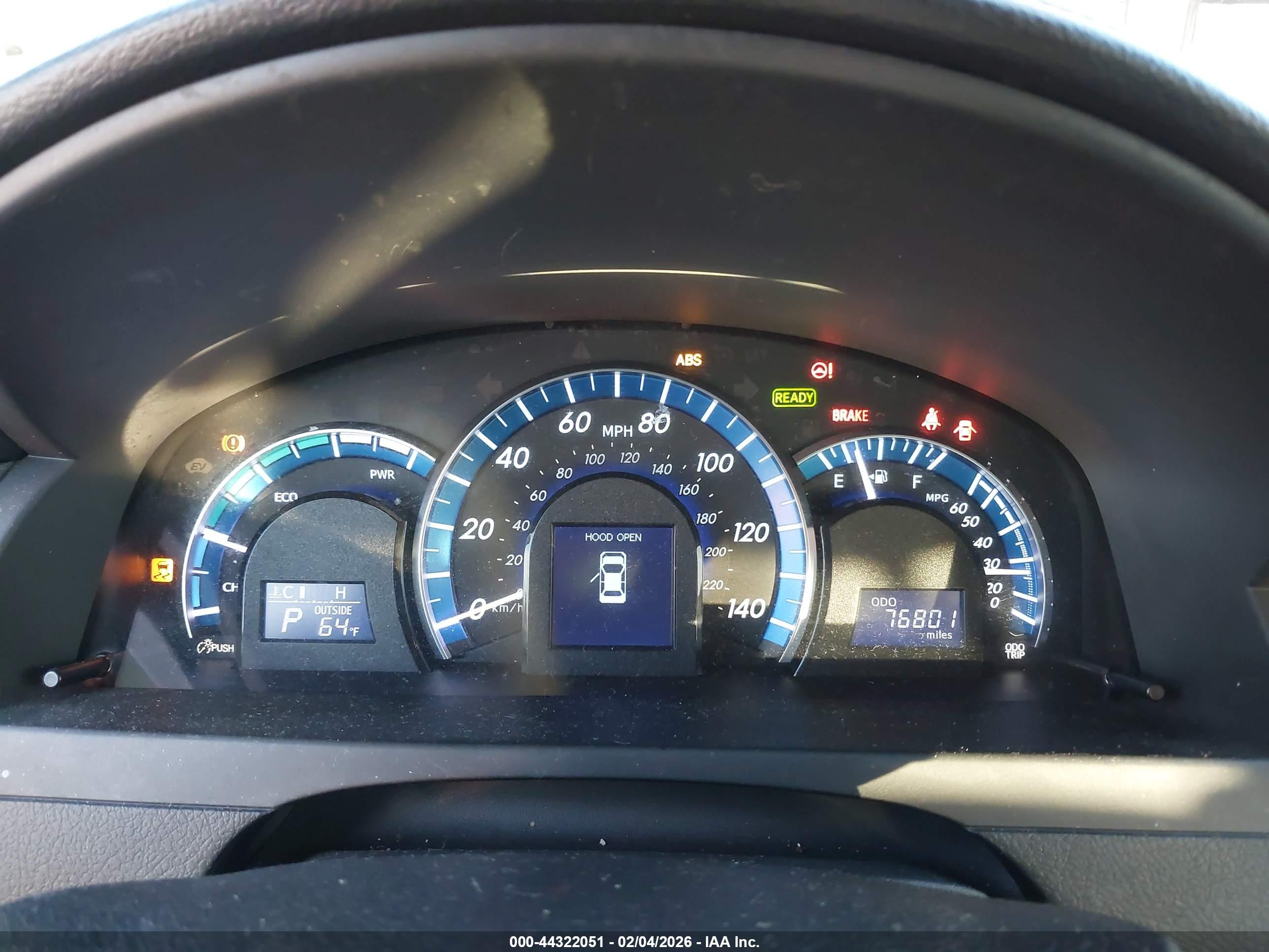 TOYOTA CAMRY image 7