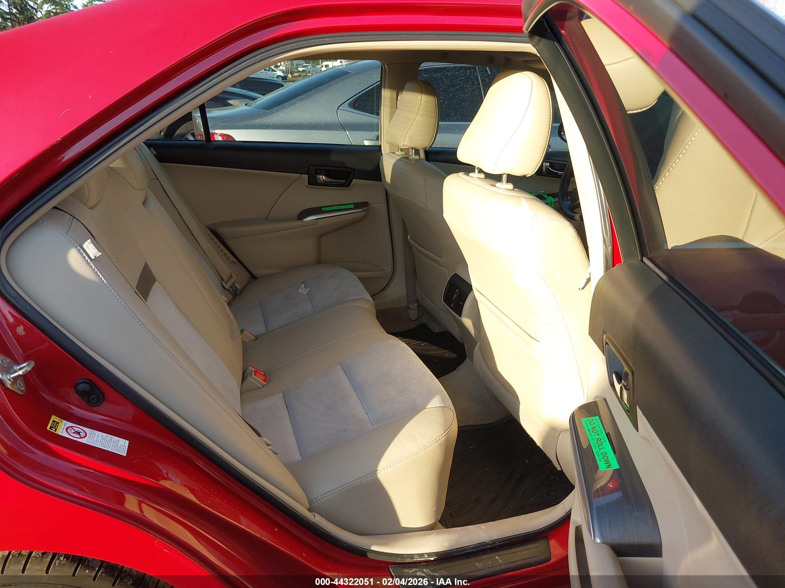 TOYOTA CAMRY image 8