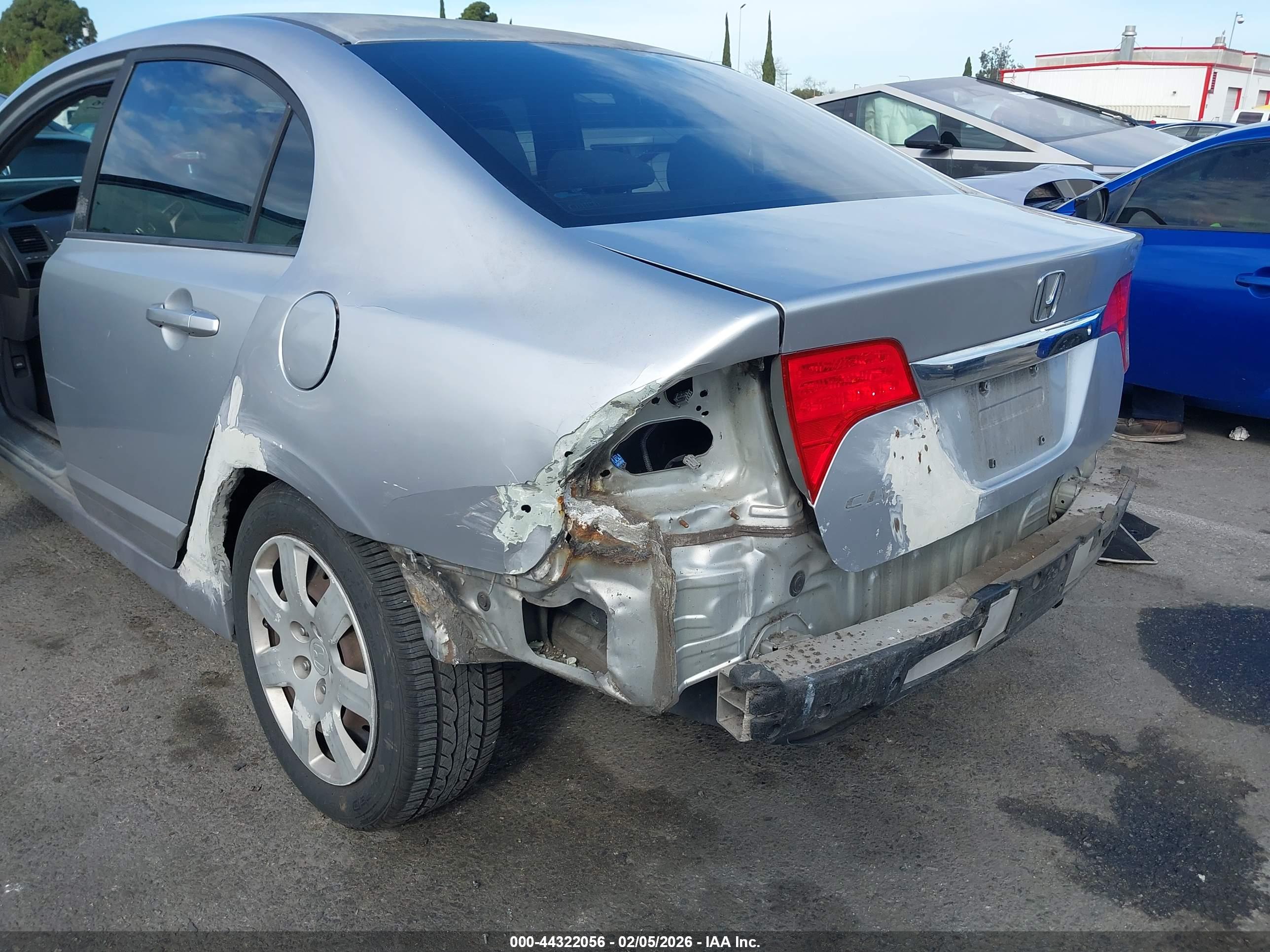 HONDA CIVIC image 6