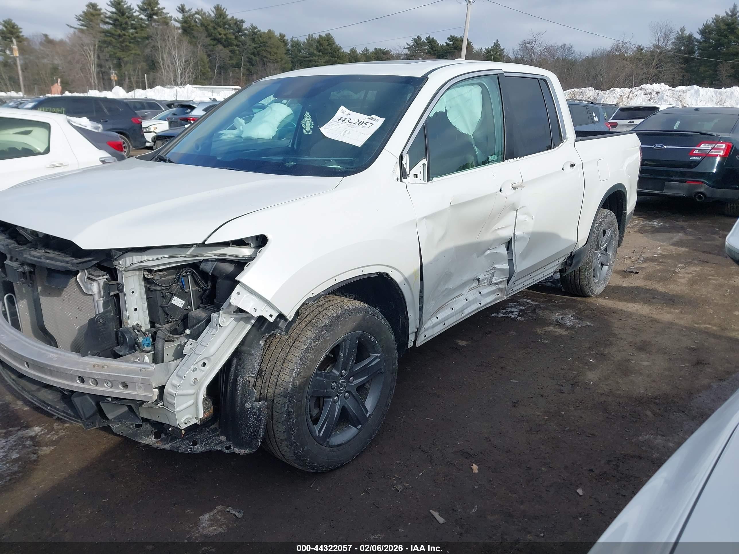 HONDA RIDGELINE image 2