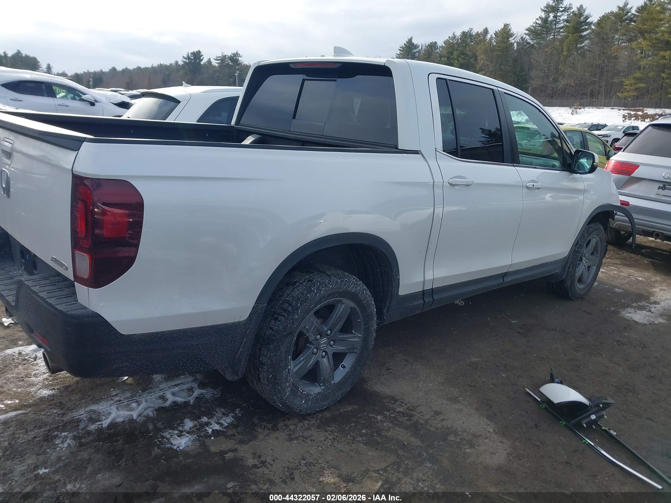 HONDA RIDGELINE image 4