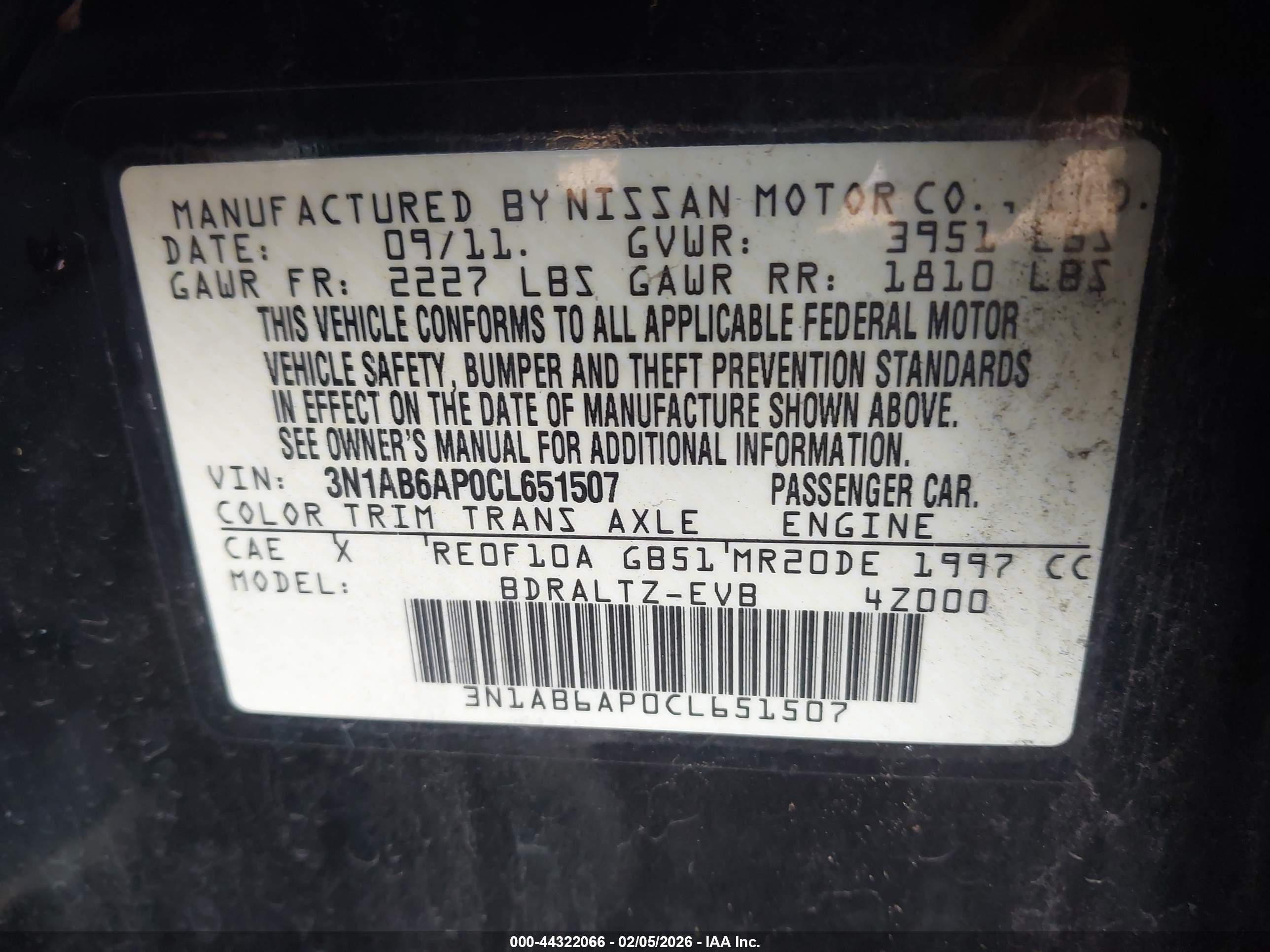 NISSAN SENTRA image 9