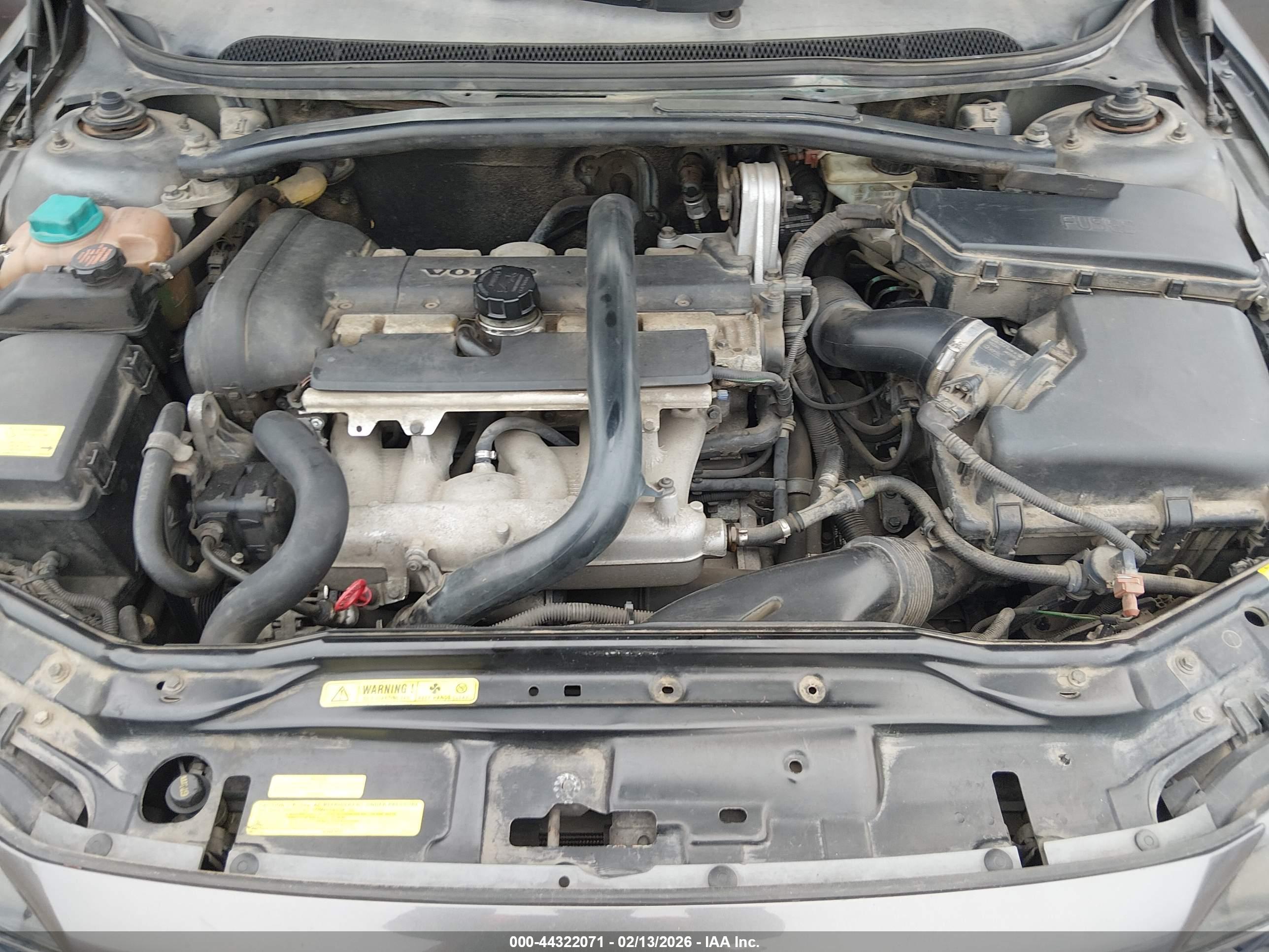 VOLVO S60 image 10