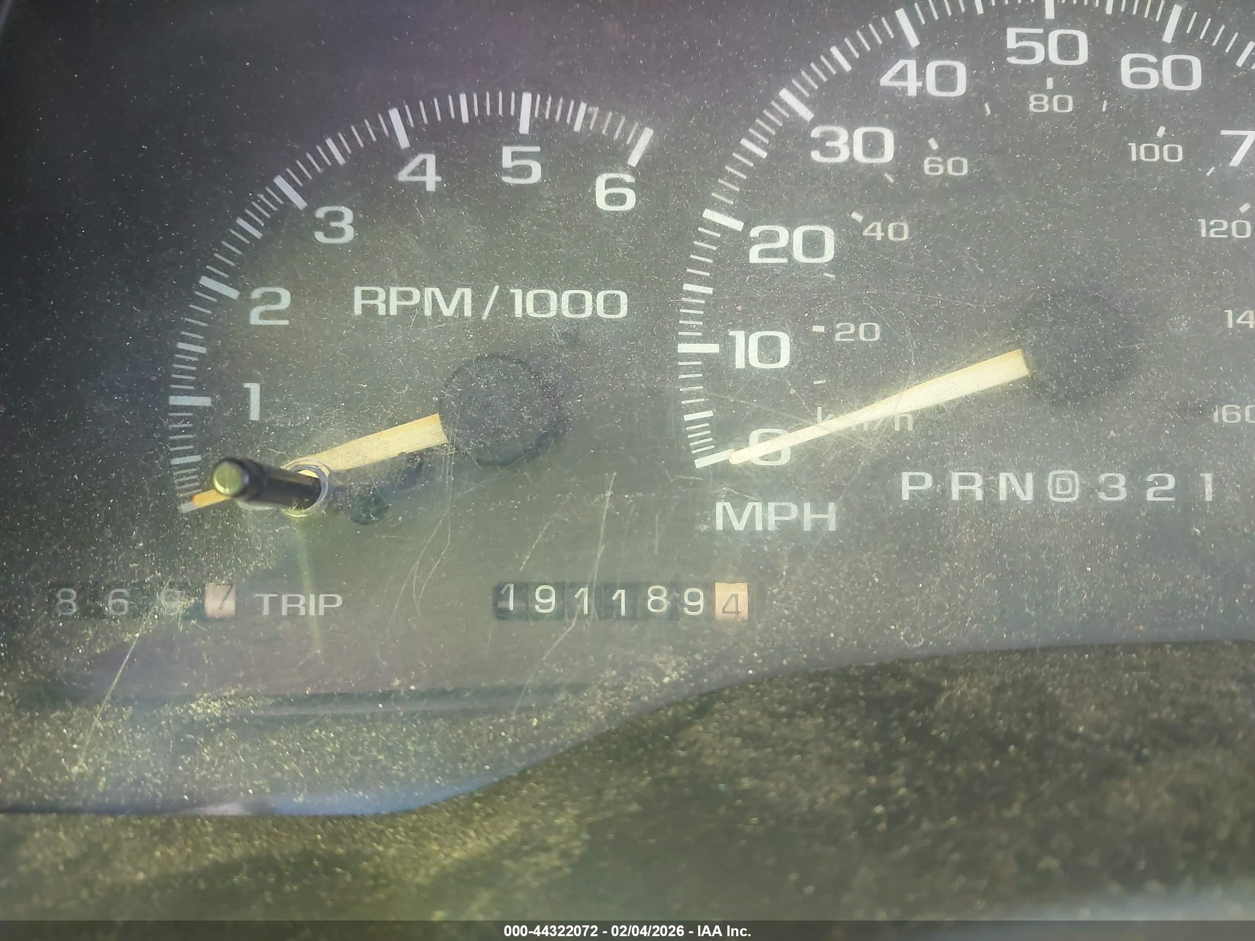 CHEVROLET TAHOE image 7