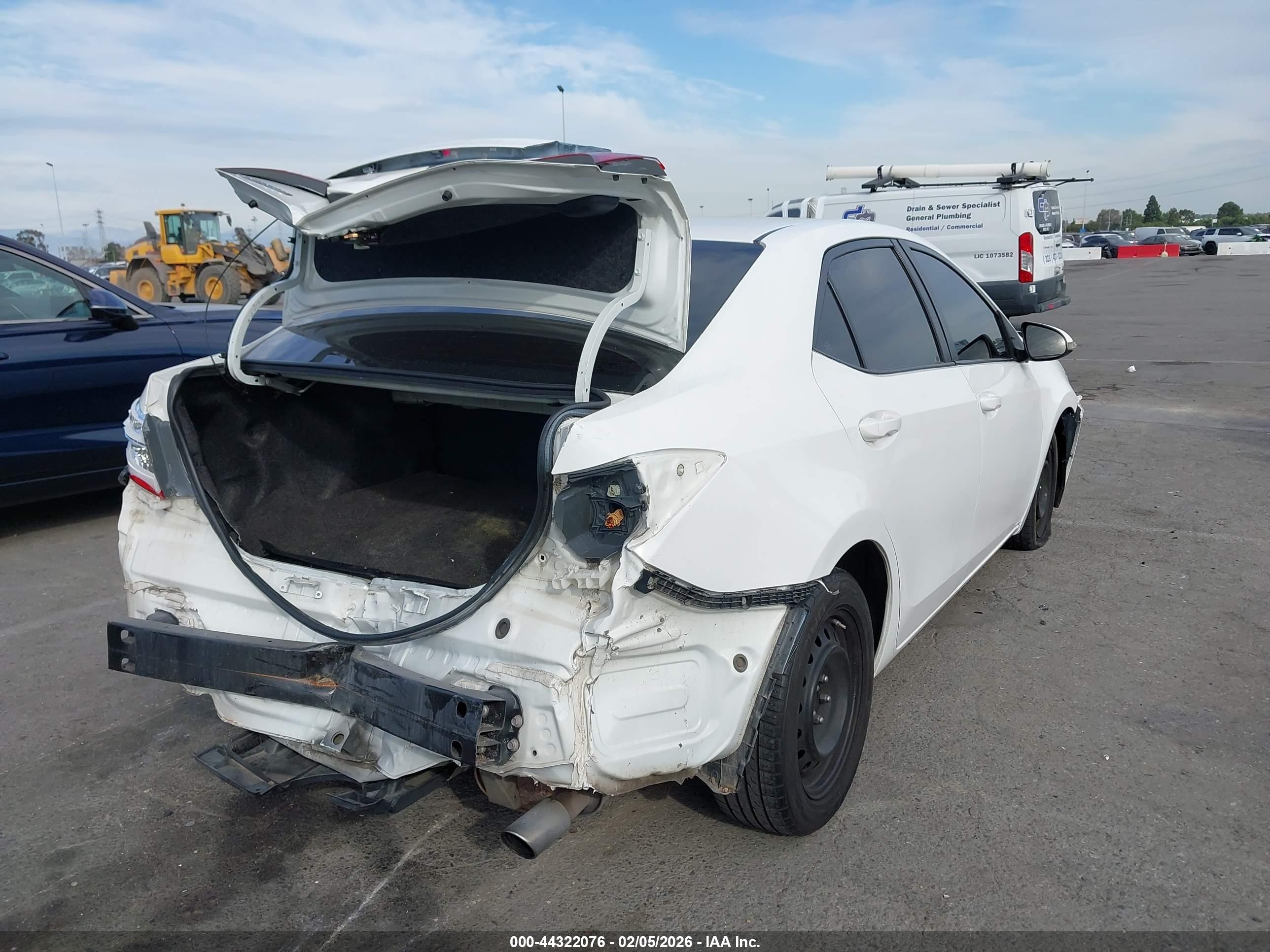 TOYOTA COROLLA image 4