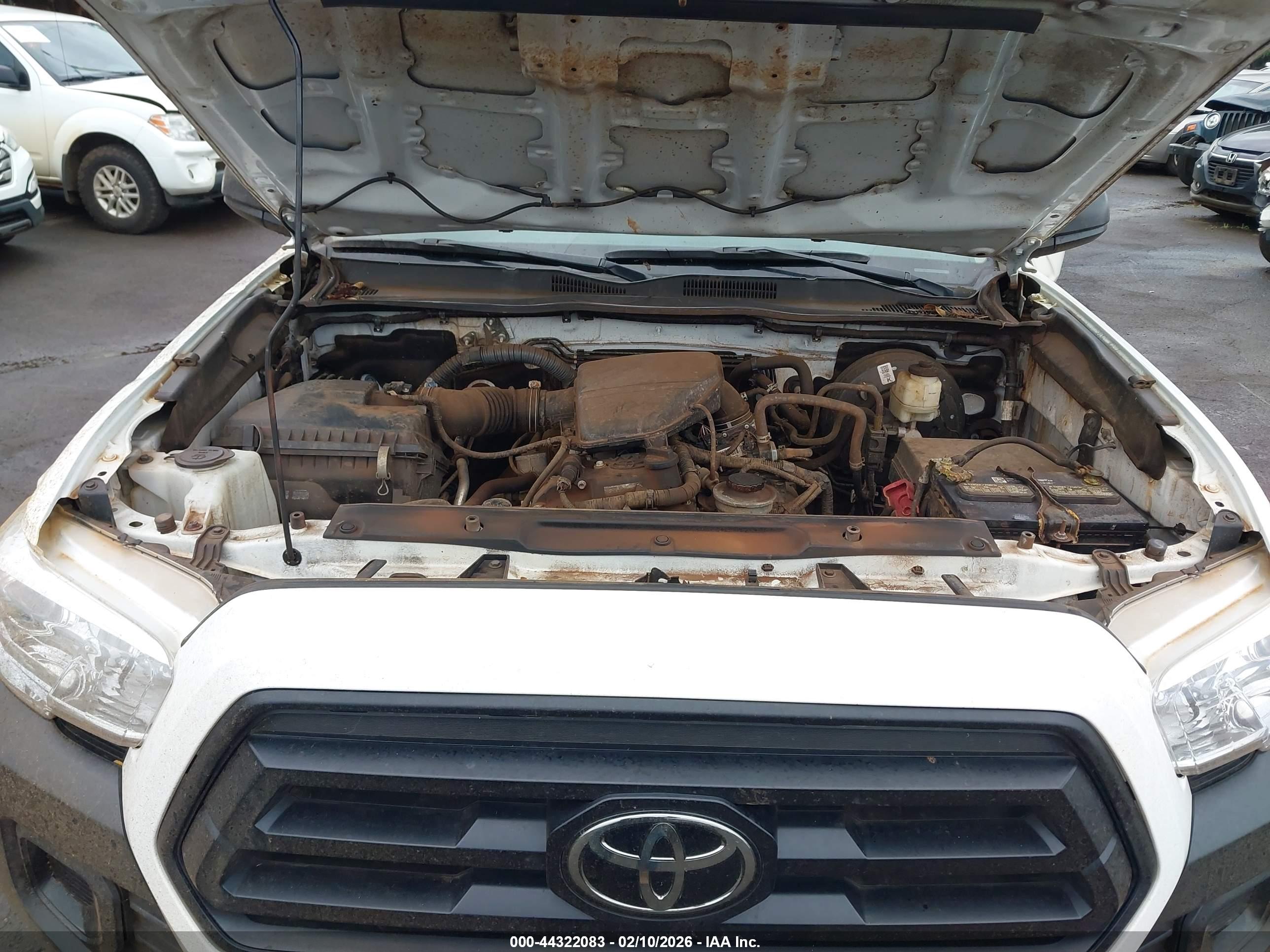 TOYOTA TACOMA image 10