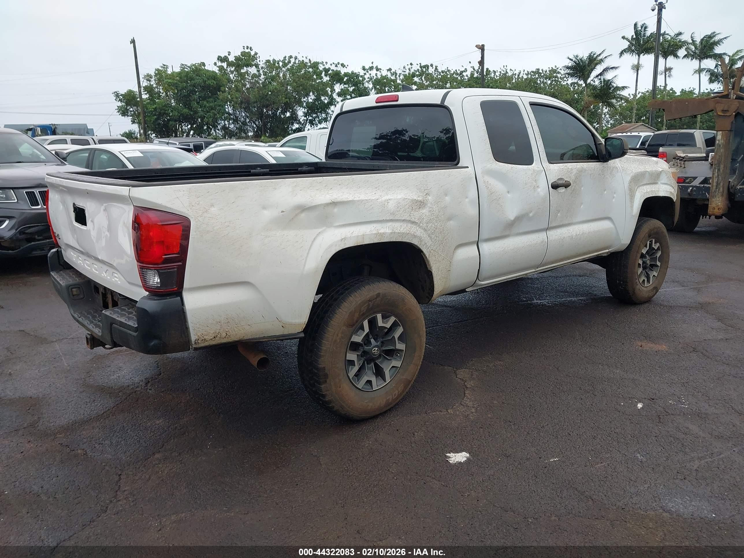 TOYOTA TACOMA image 4