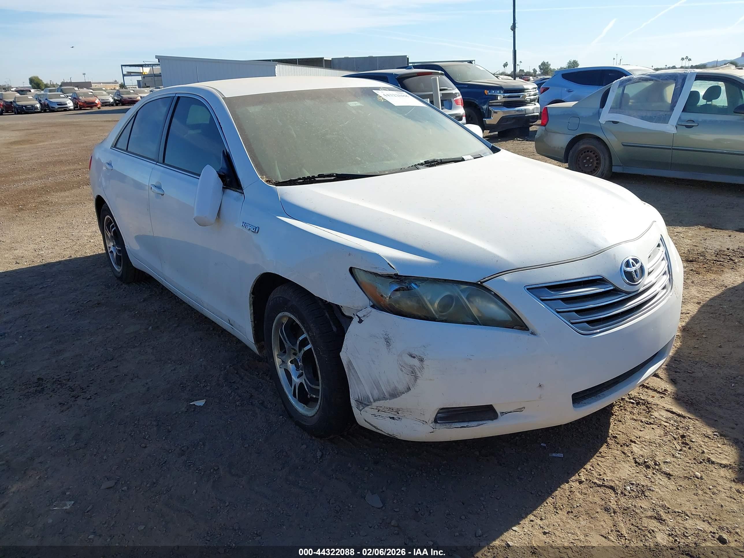 TOYOTA CAMRY image 6