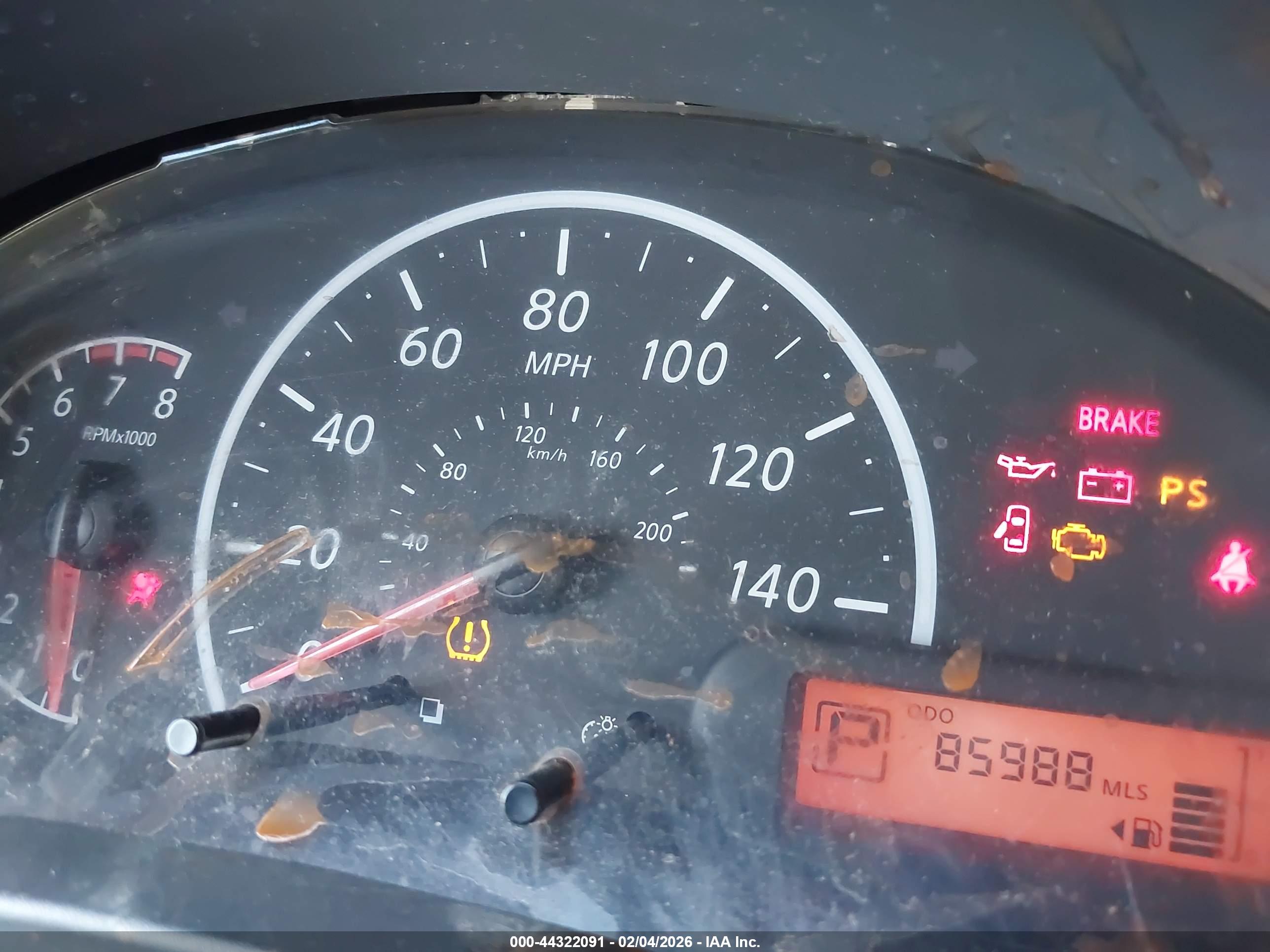 NISSAN VERSA image 7