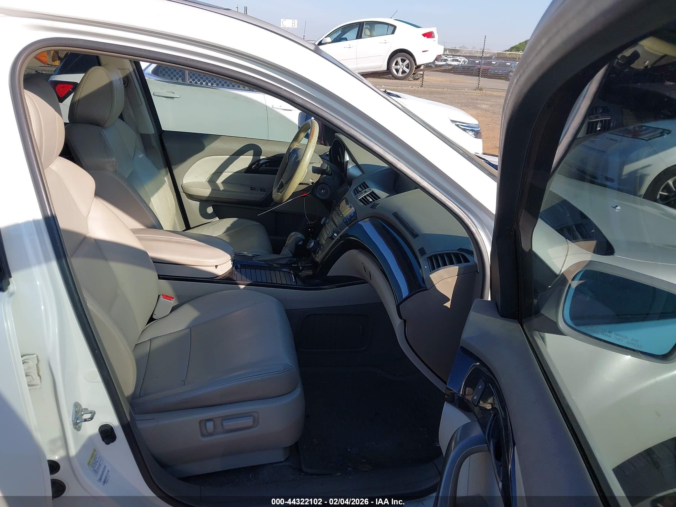 ACURA MDX image 5