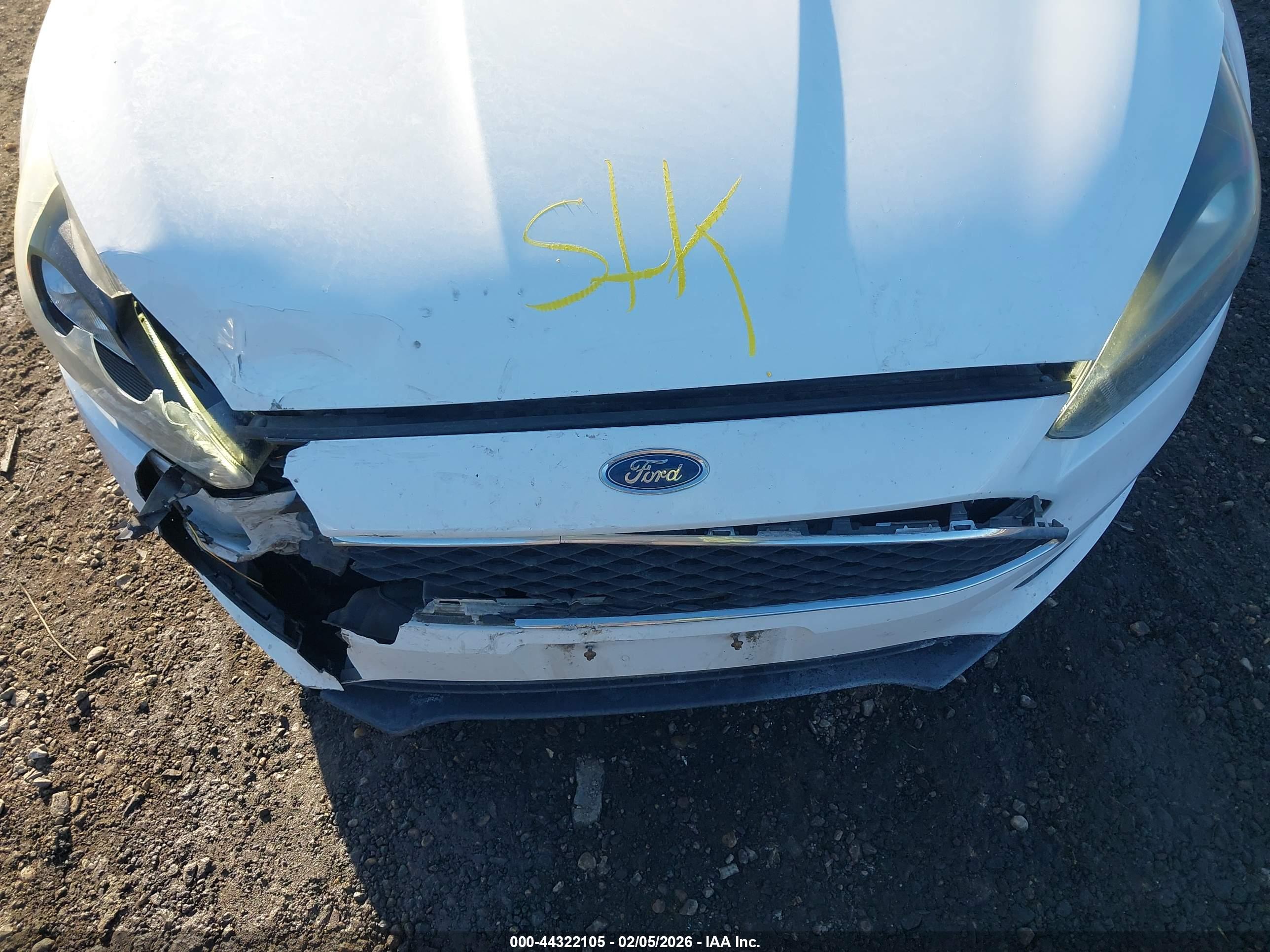 FORD FOCUS image 10