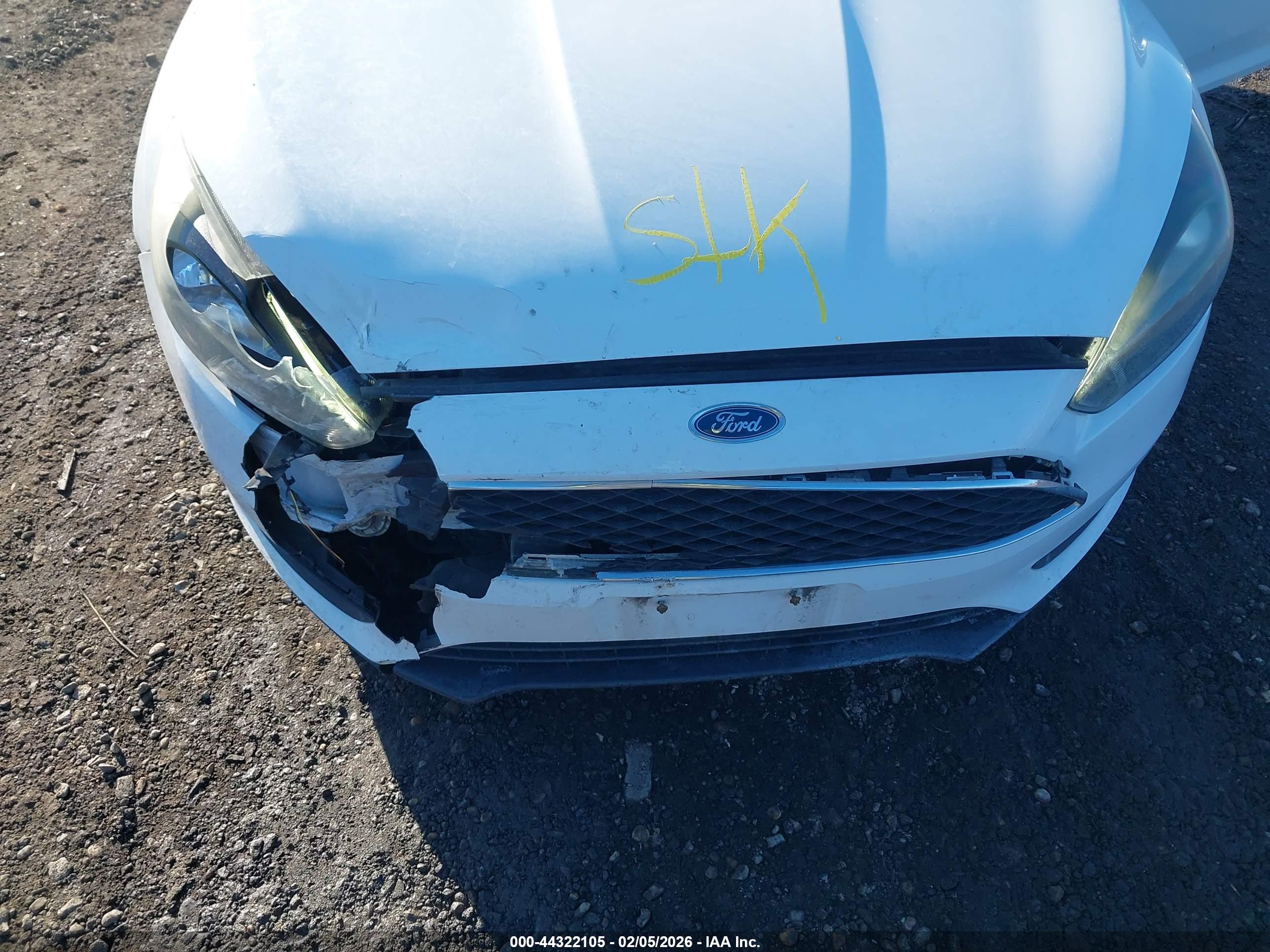 FORD FOCUS image 6