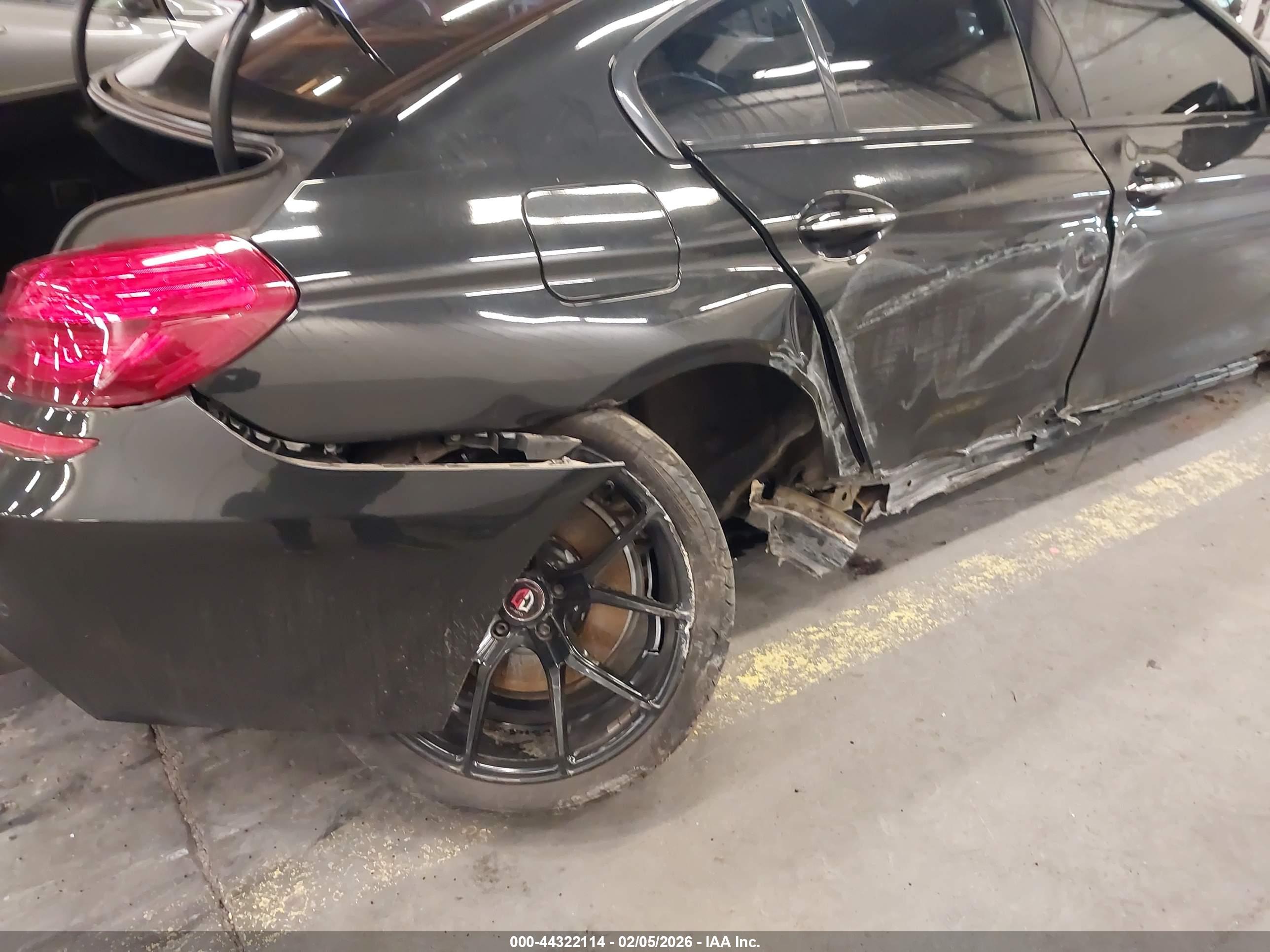 BMW 640I image 6