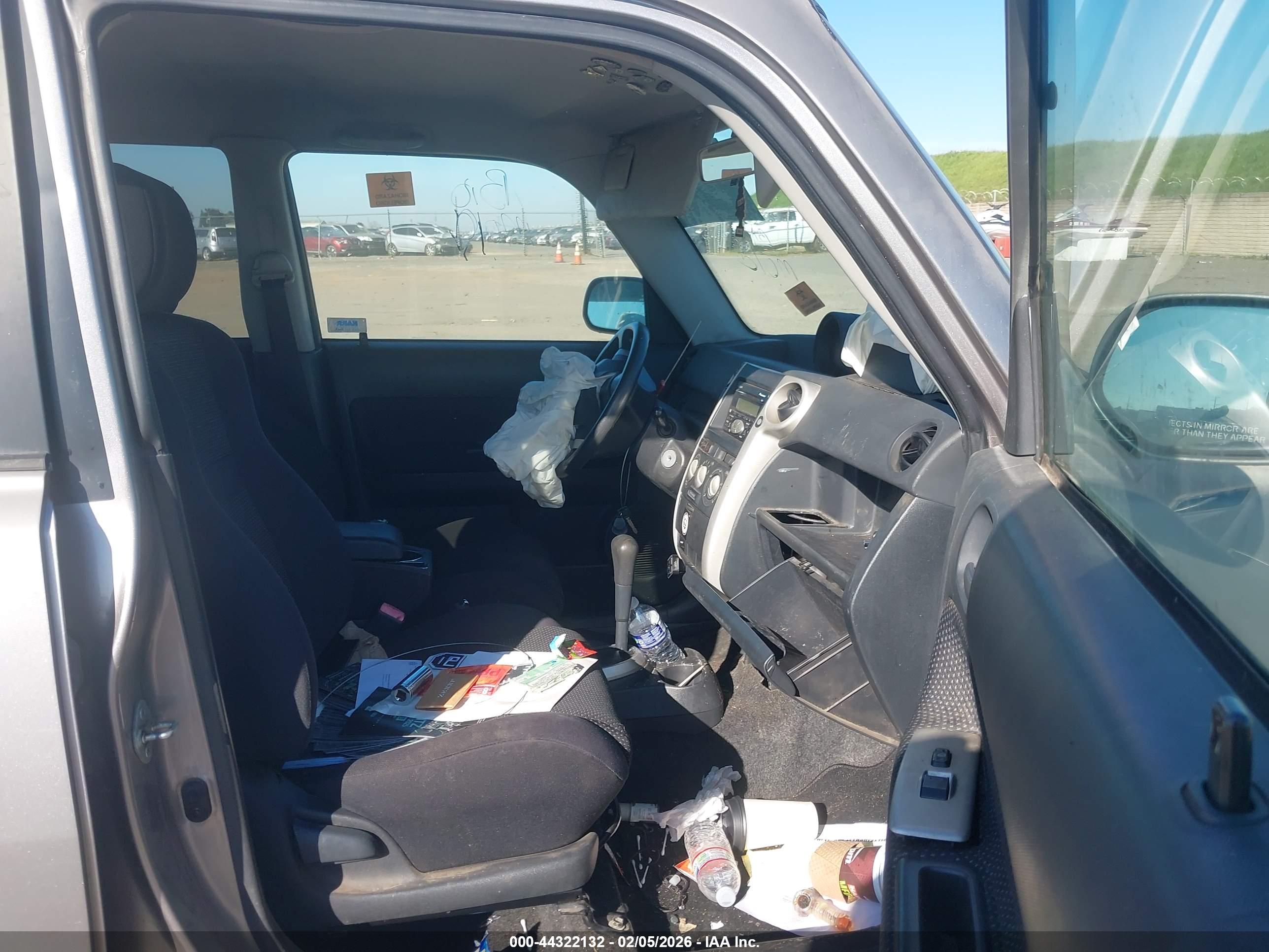 SCION XB image 5