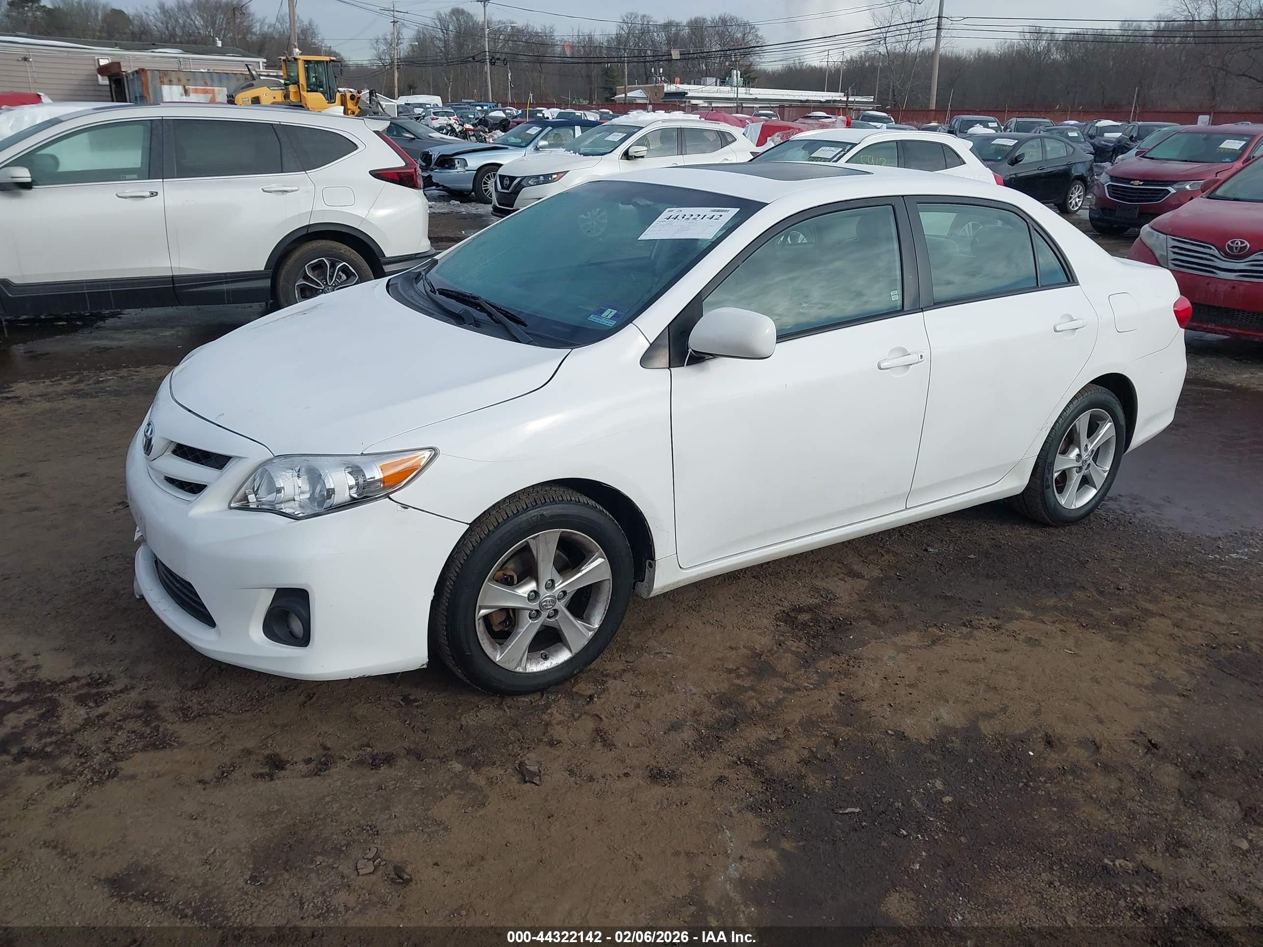 TOYOTA COROLLA image 2