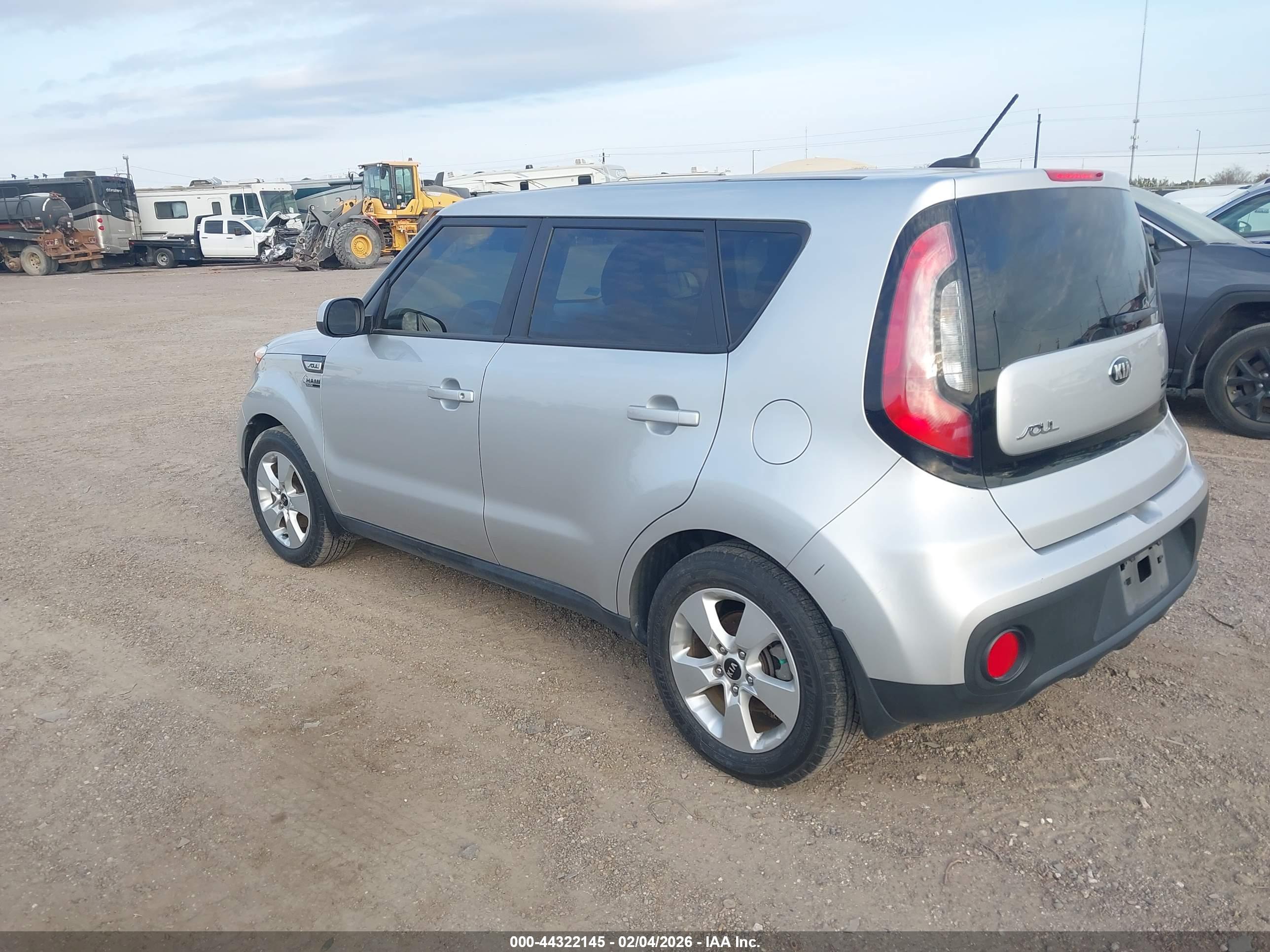 KIA SOUL image 3