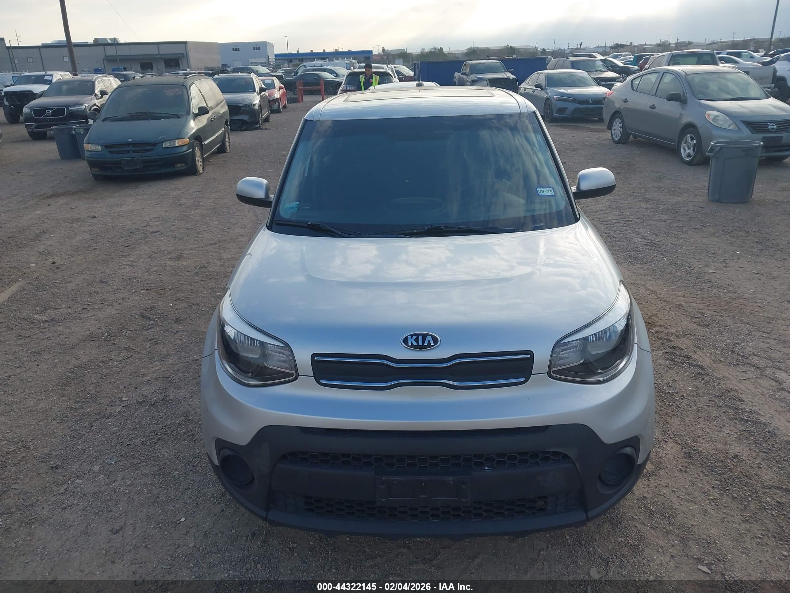 KIA SOUL image 6