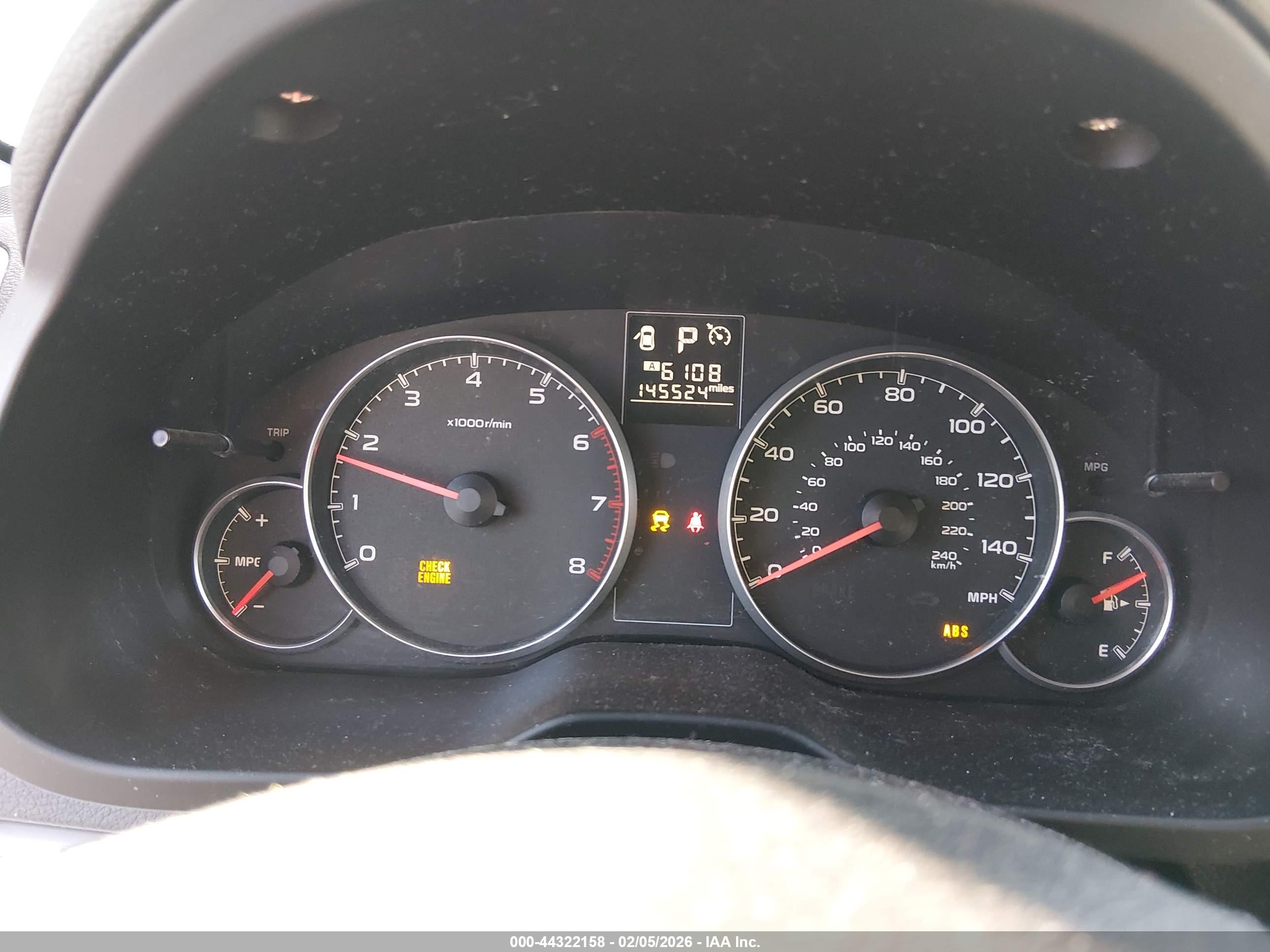 SUBARU OUTBACK image 7