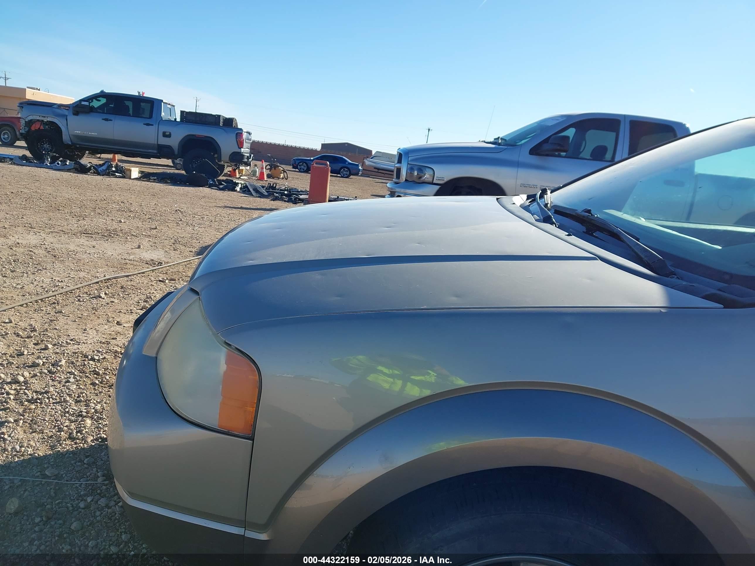 FORD FREESTYLE image 6