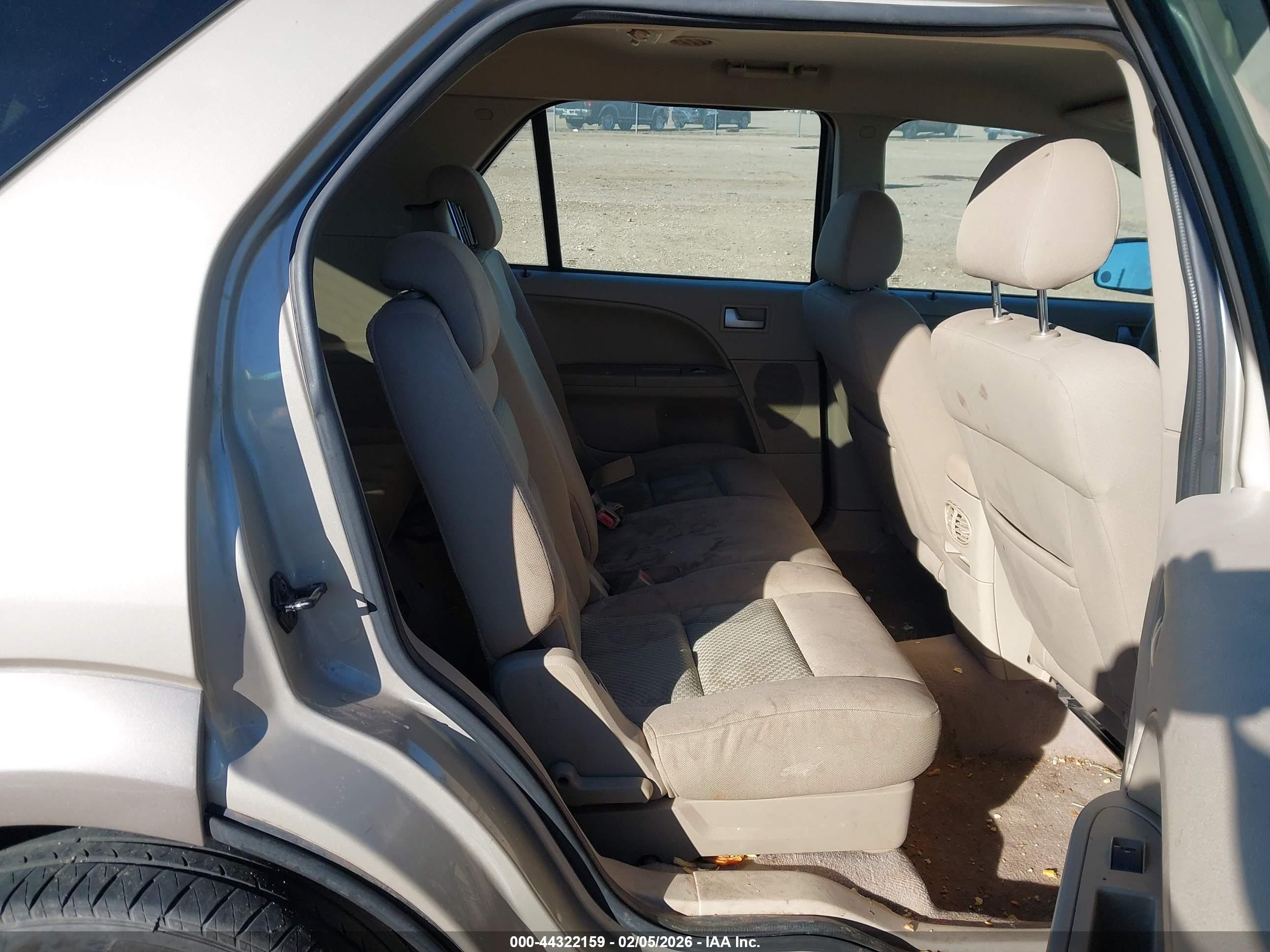 FORD FREESTYLE image 8