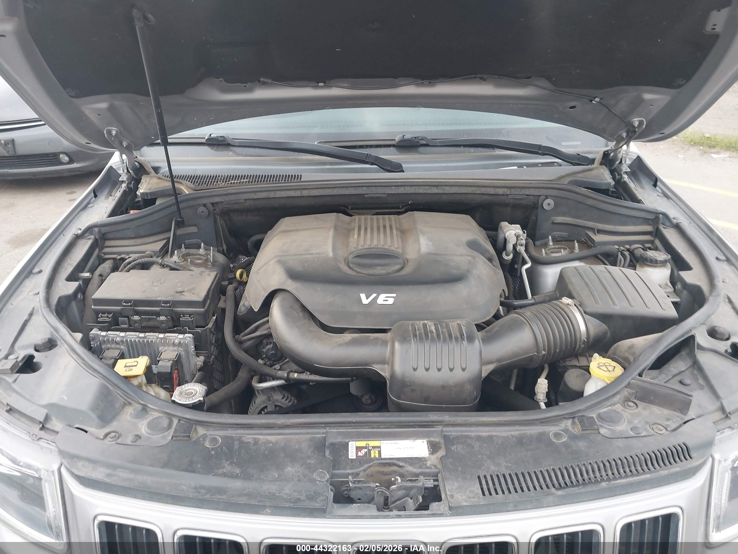 JEEP GRAND image 10