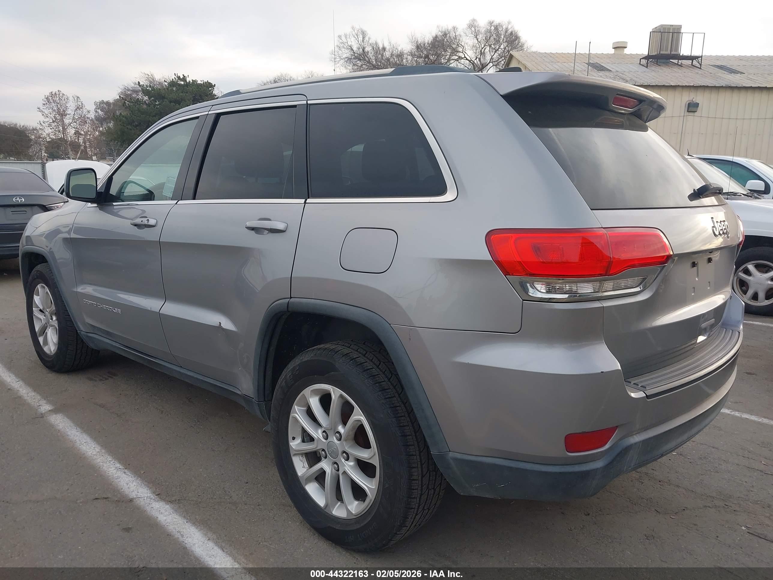JEEP GRAND image 3