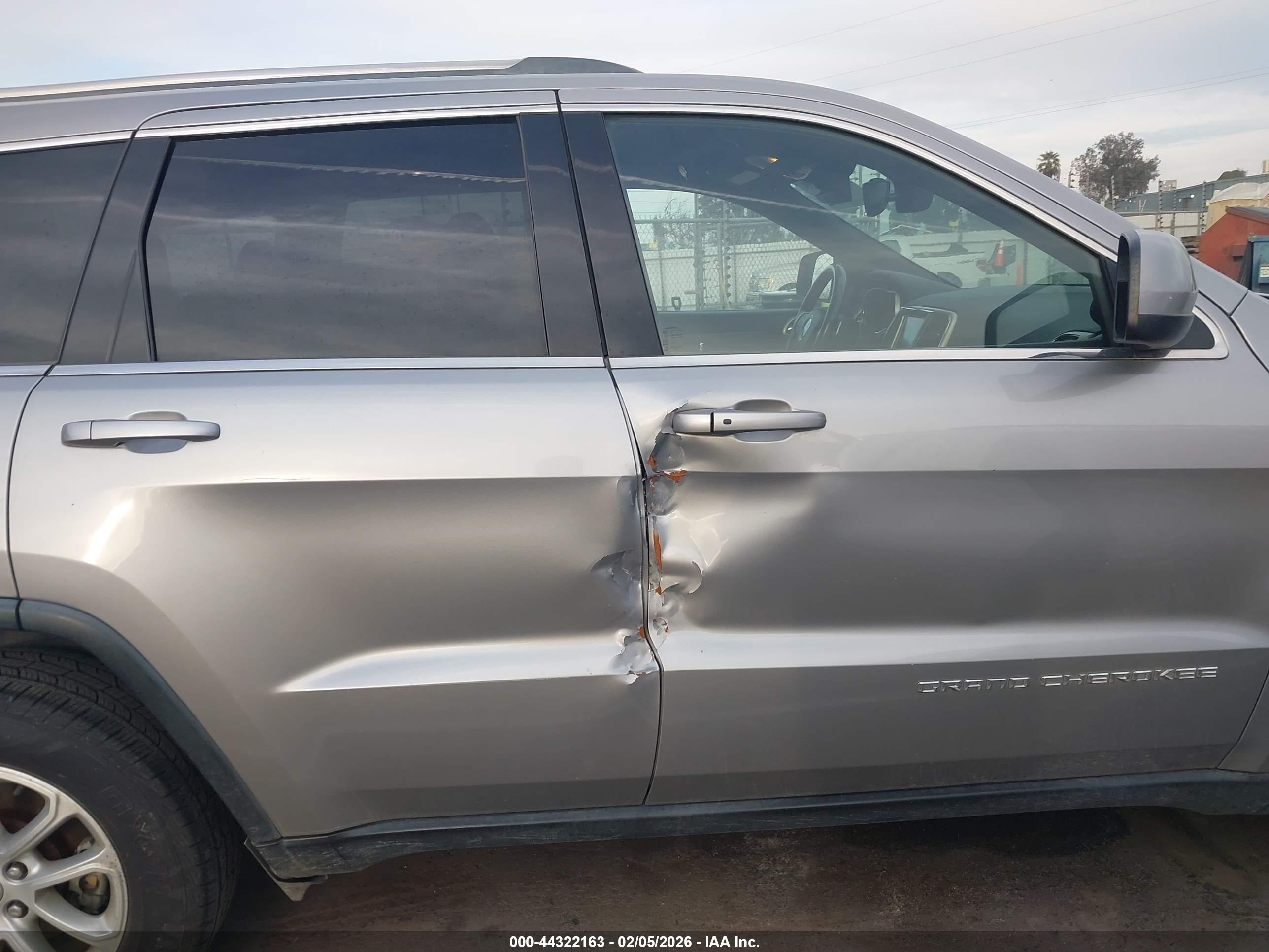 JEEP GRAND image 6