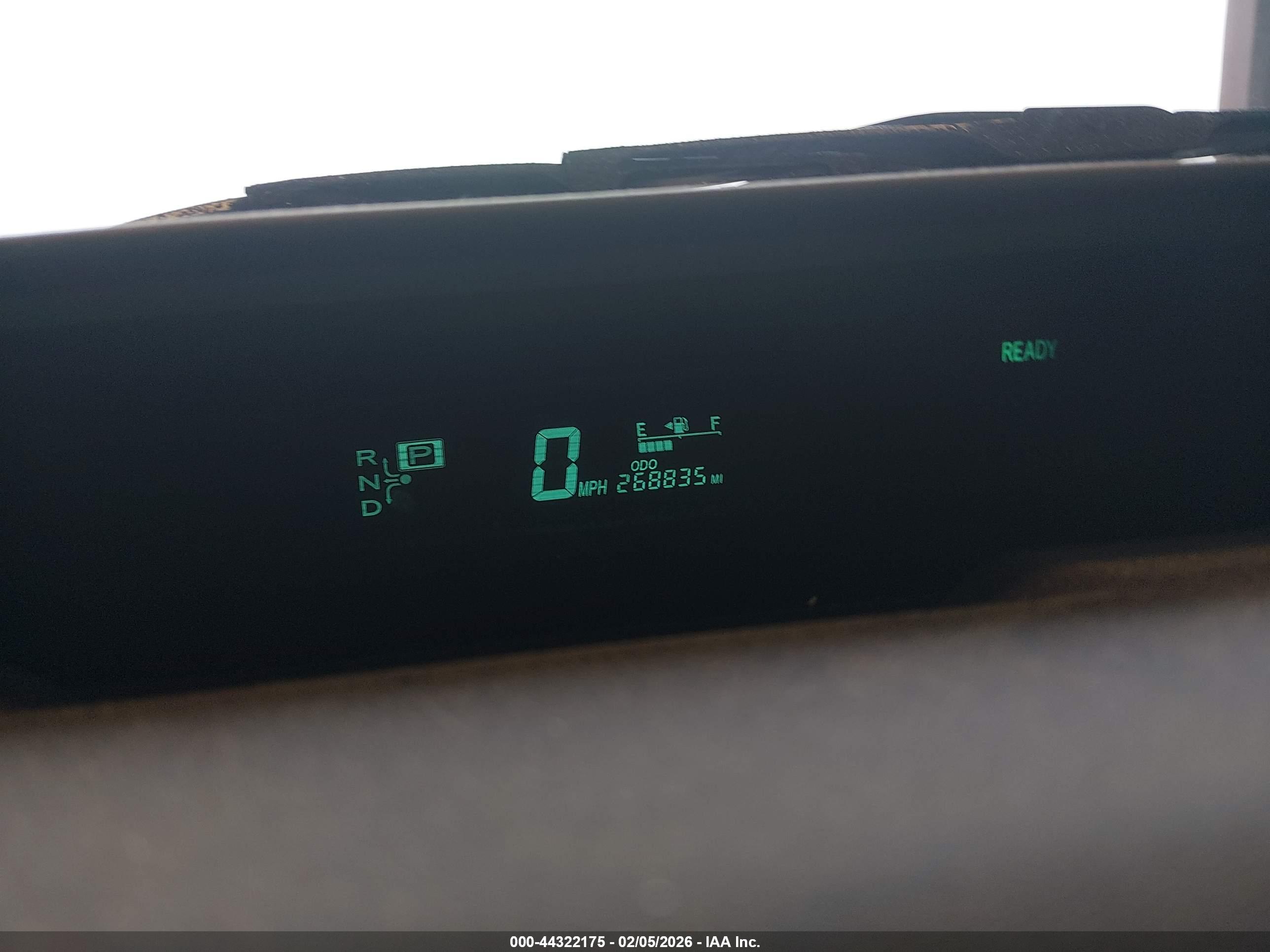 TOYOTA PRIUS image 7