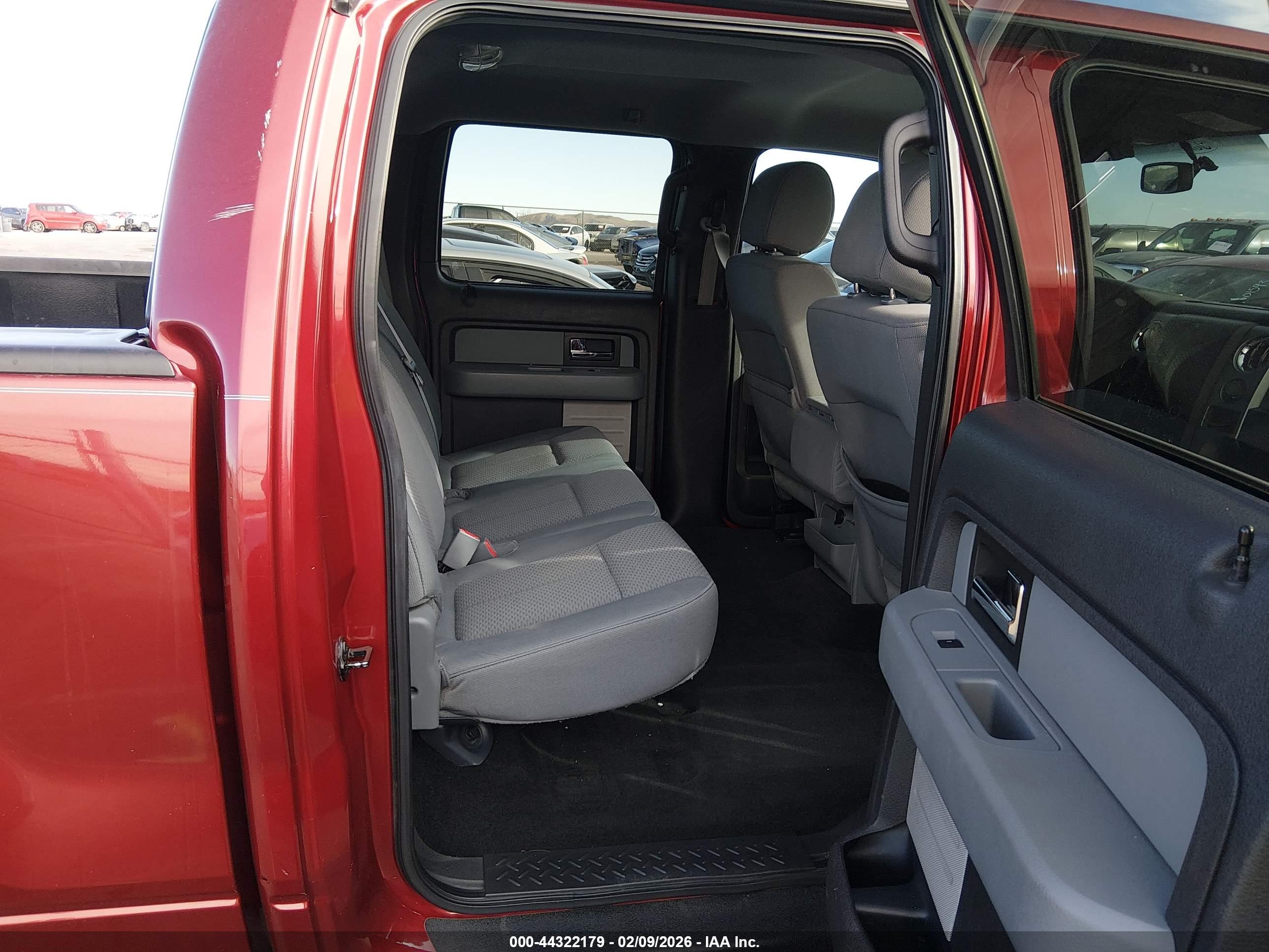 FORD F-150 image 8