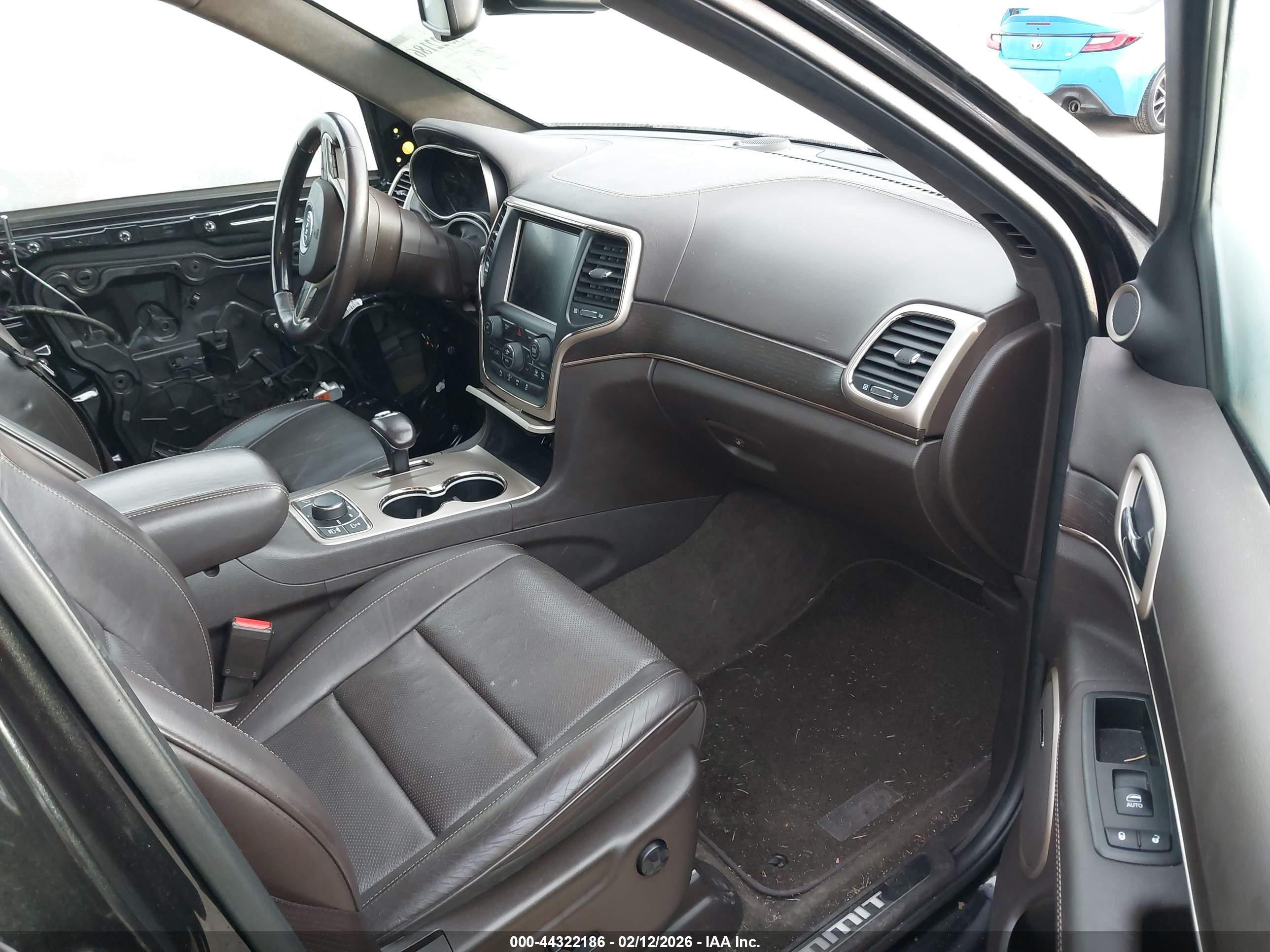 JEEP GRAND image 5