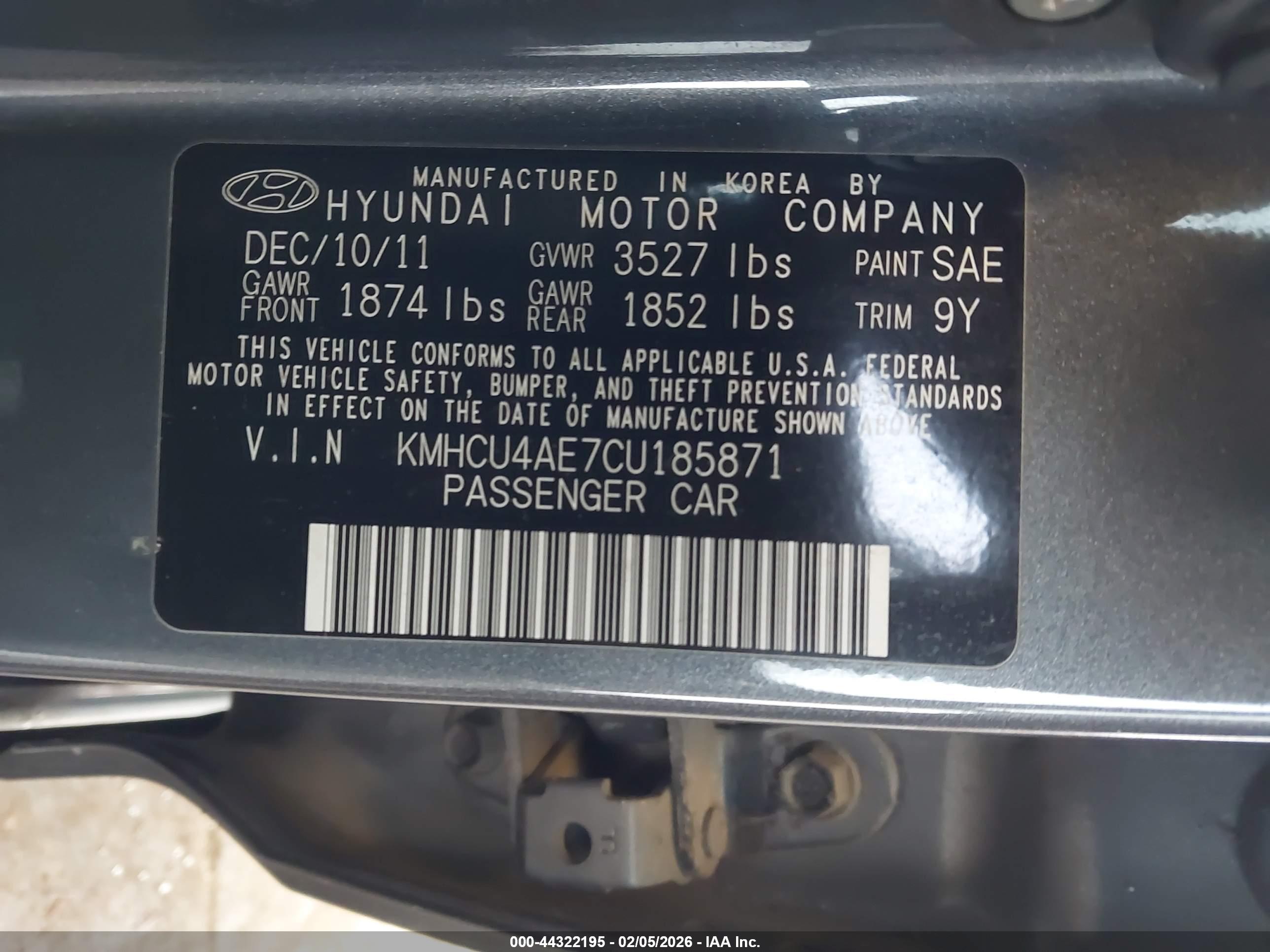 HYUNDAI ACCENT image 9