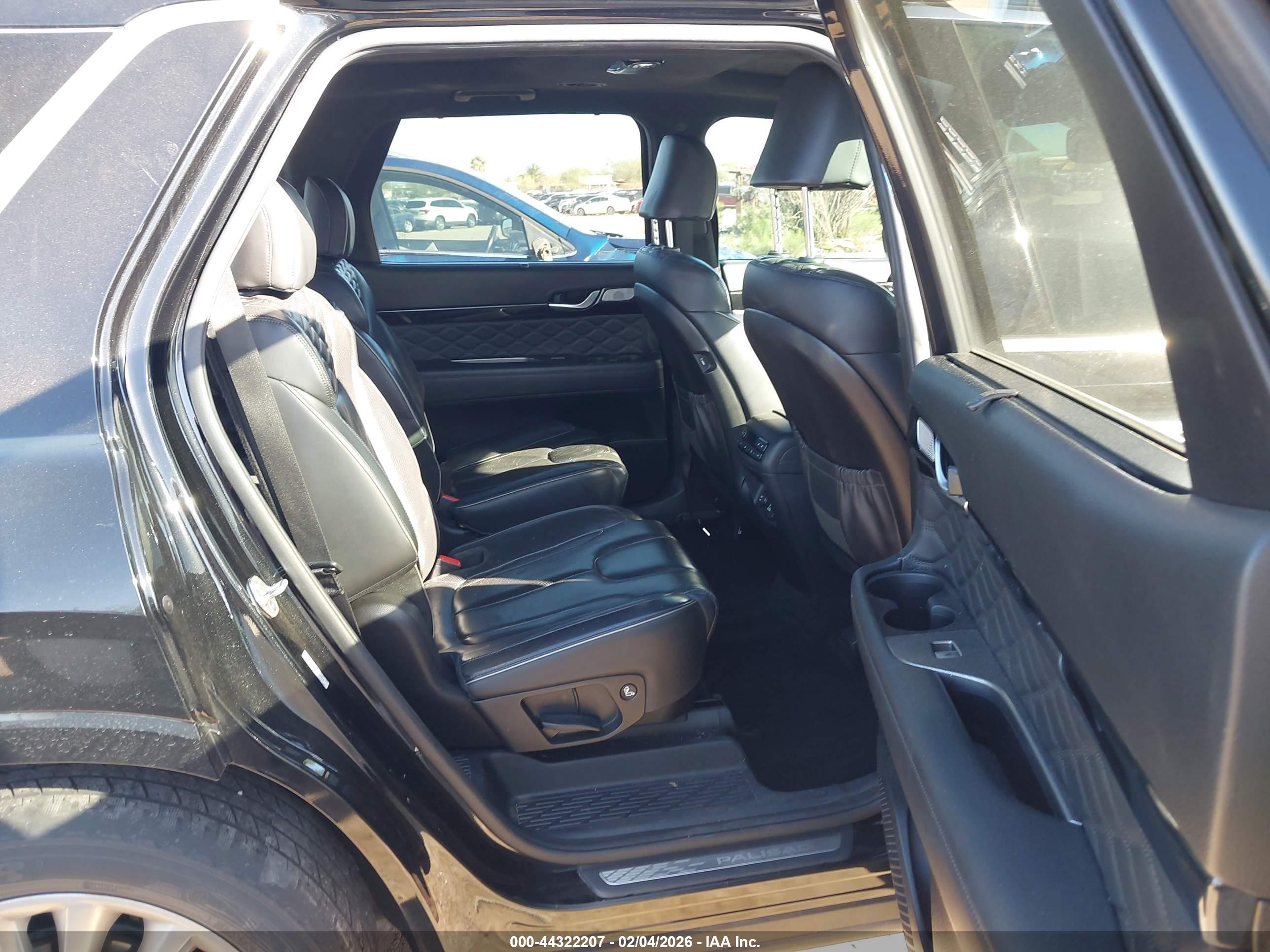HYUNDAI PALISADE image 8