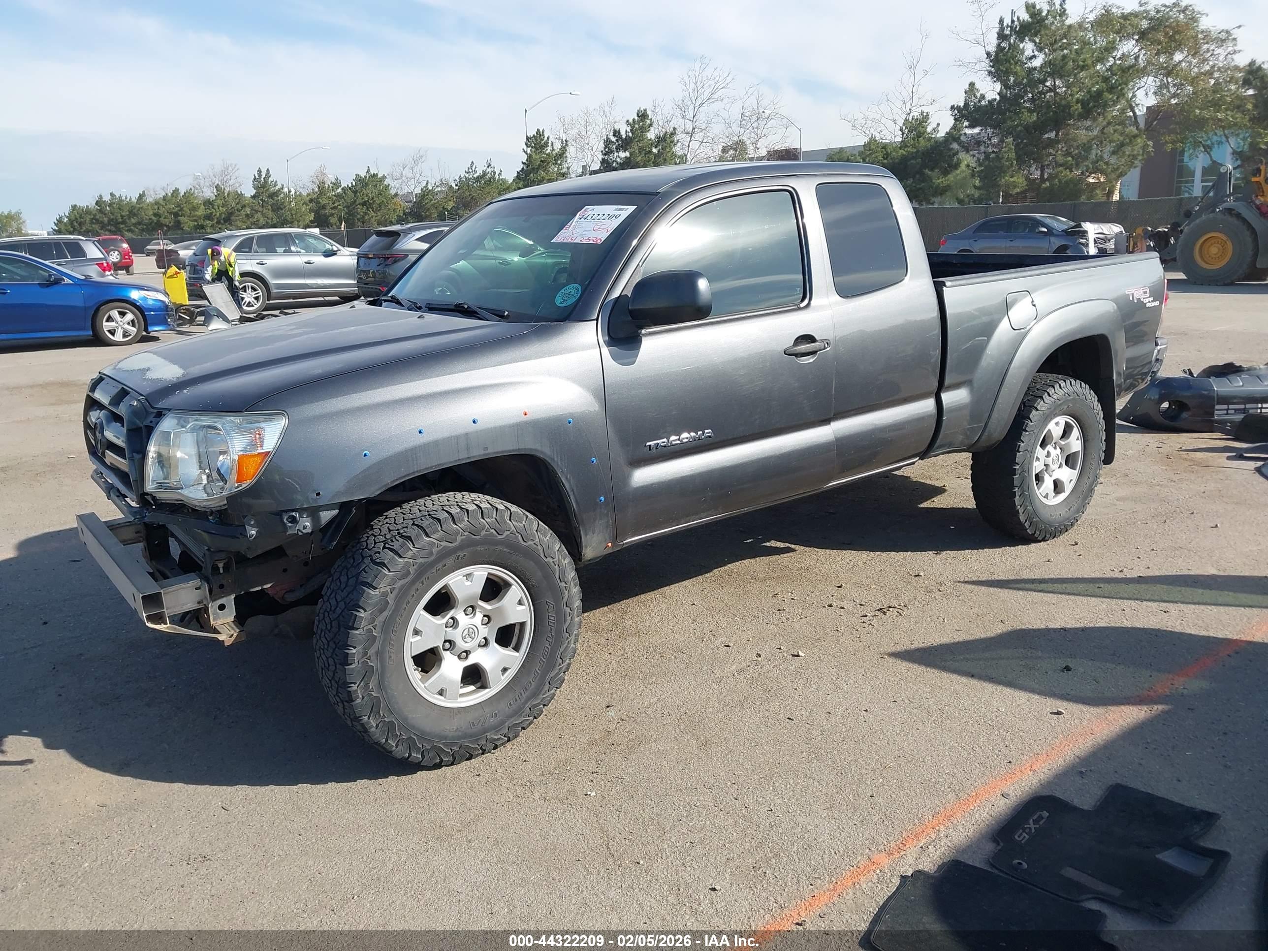 TOYOTA TACOMA image 2