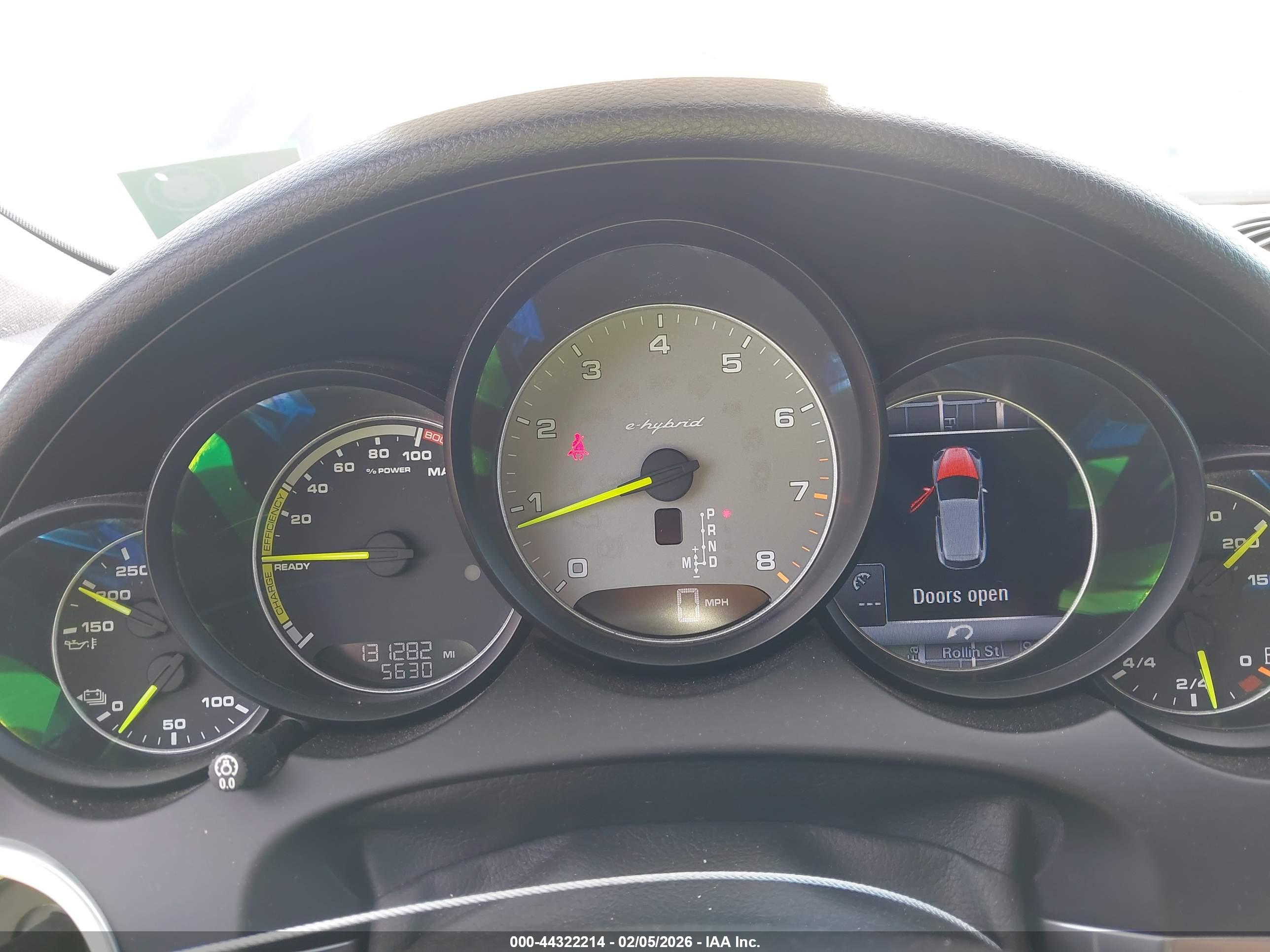 PORSCHE CAYENNE image 7