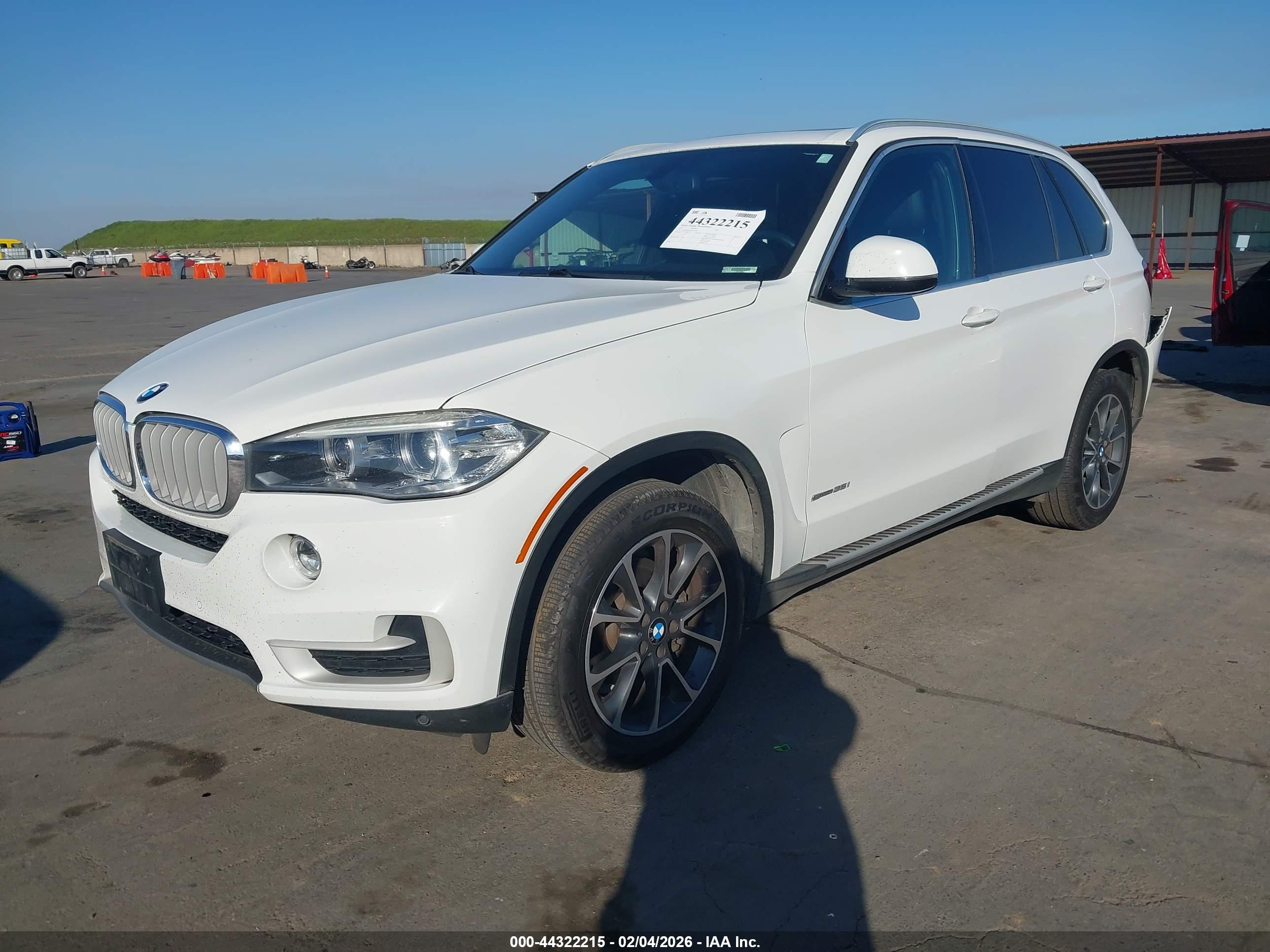 BMW X5 image 2
