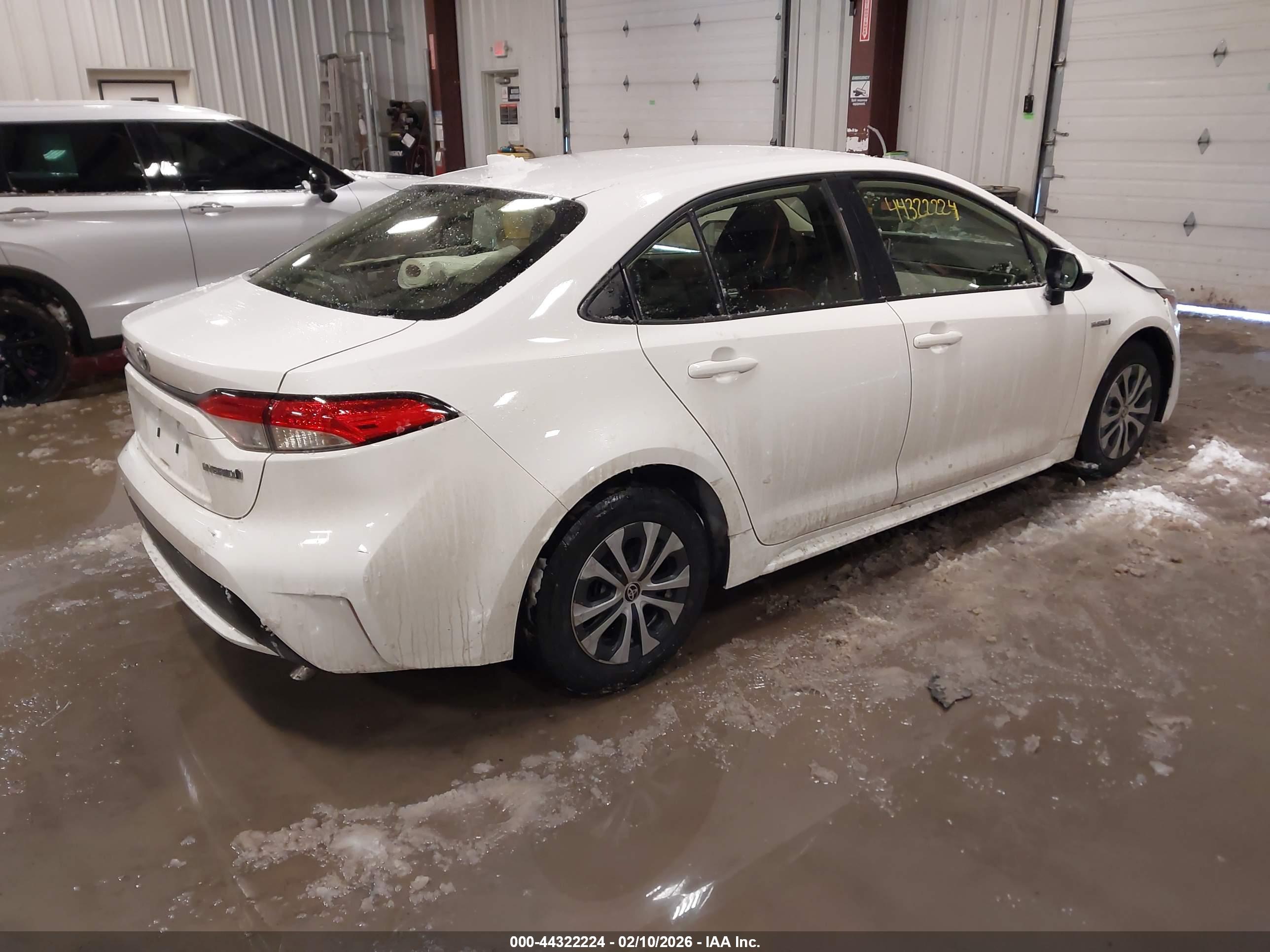 TOYOTA COROLLA image 4