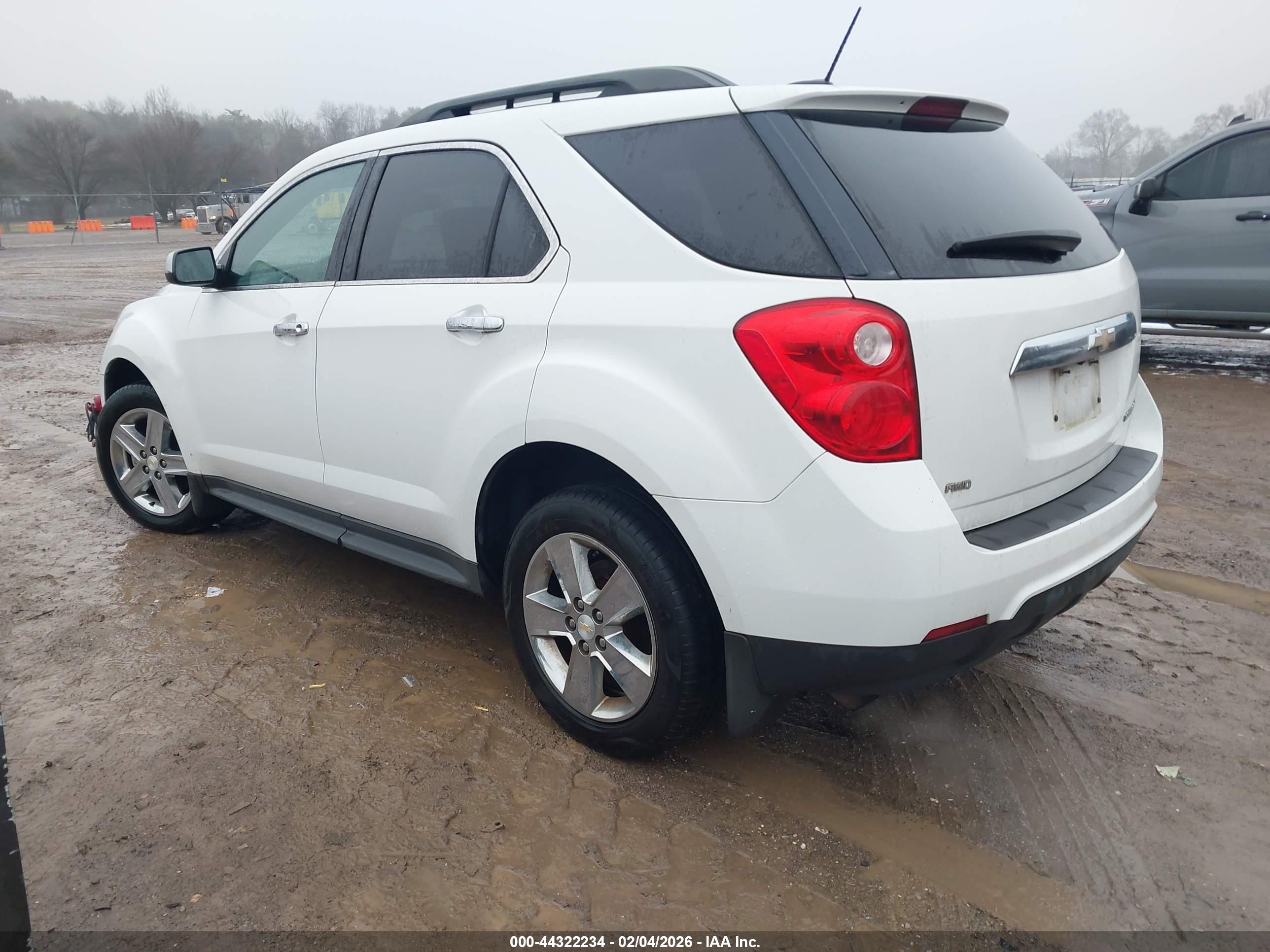 CHEVROLET EQUINOX image 3