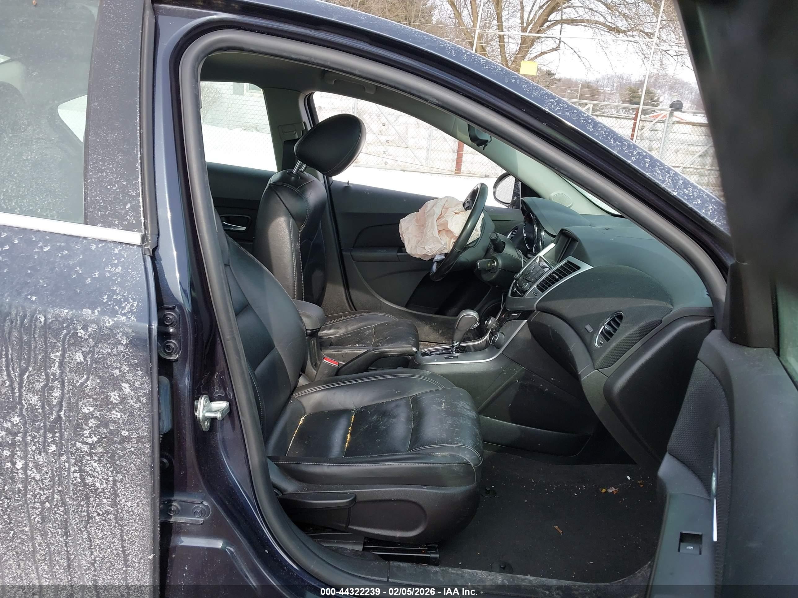 CHEVROLET CRUZE image 5