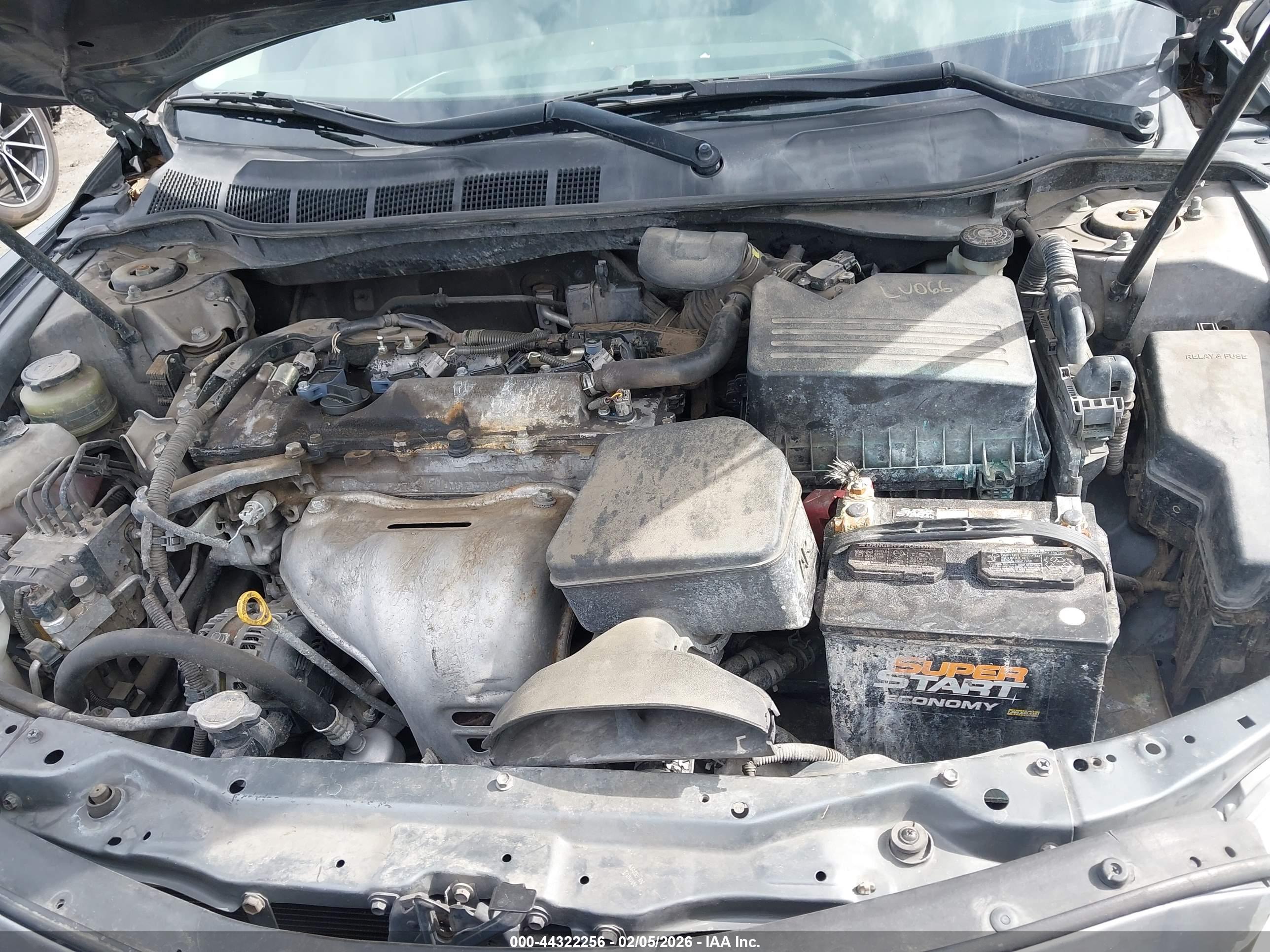 TOYOTA CAMRY image 10