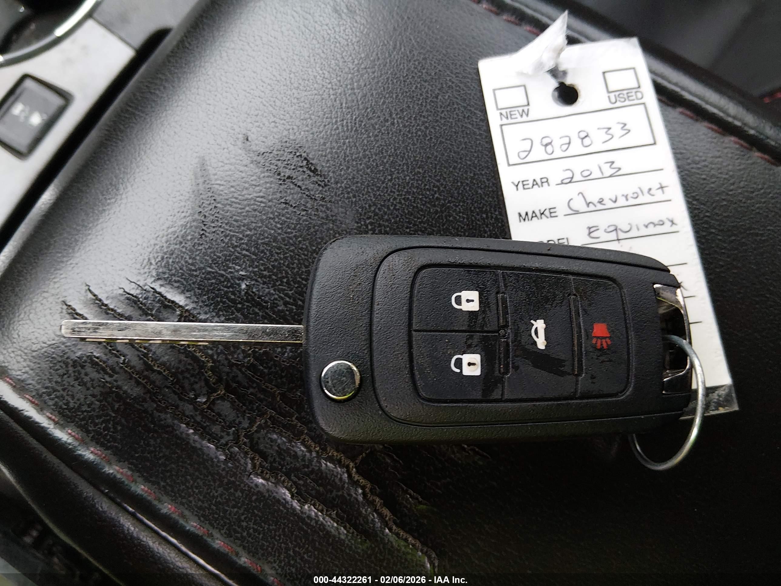 CHEVROLET EQUINOX image 11