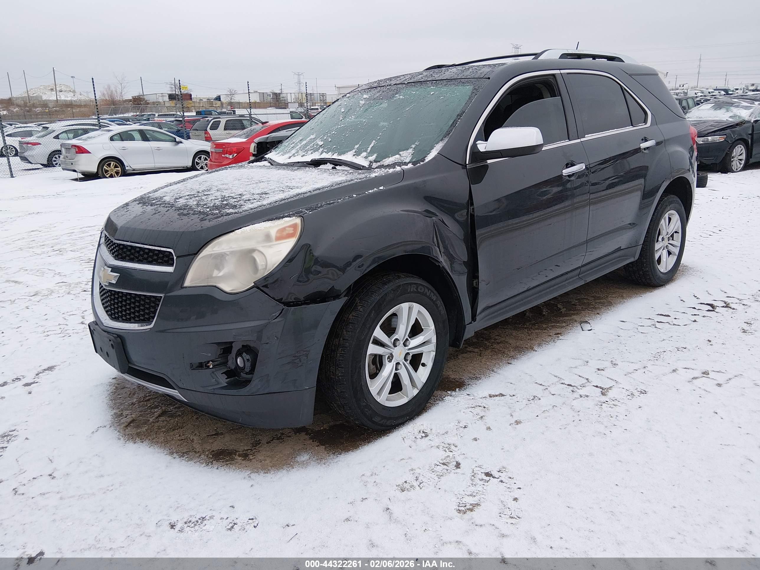 CHEVROLET EQUINOX image 2
