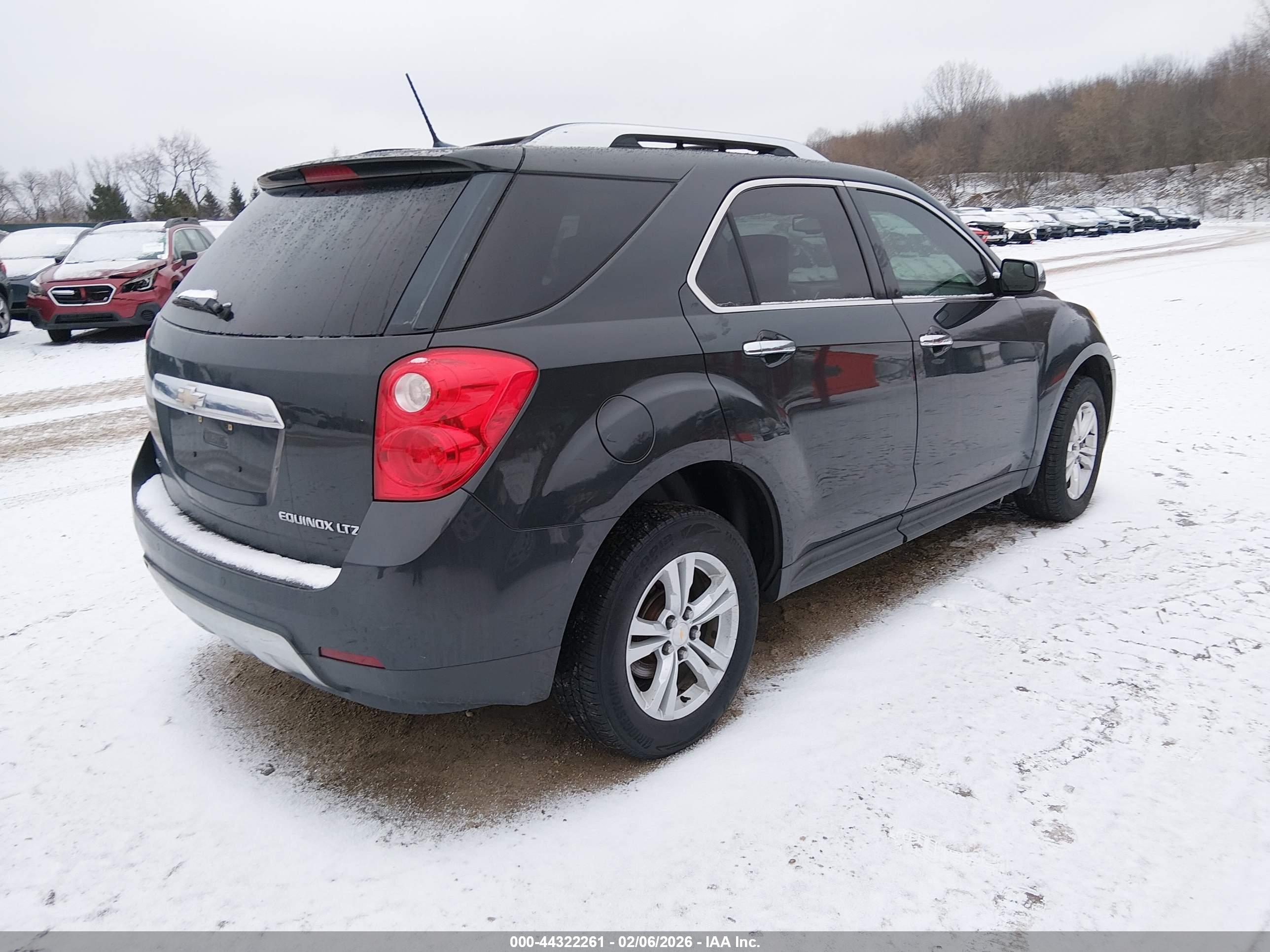 CHEVROLET EQUINOX image 4