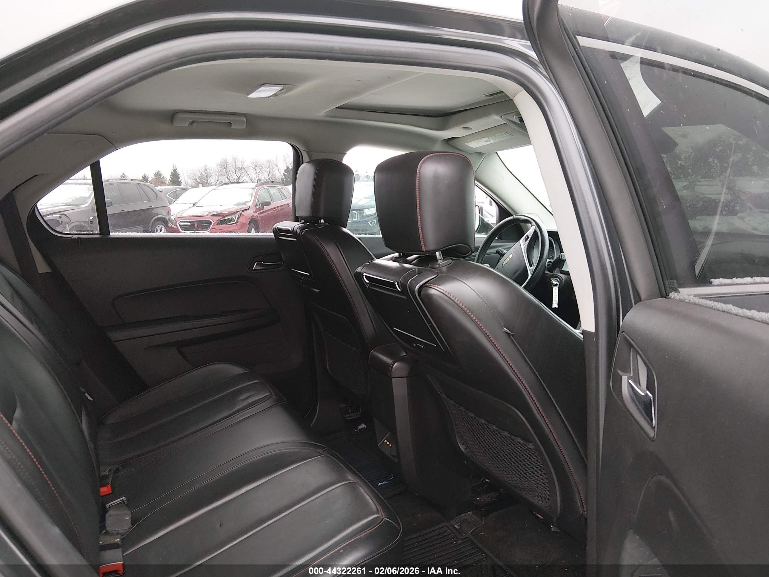 CHEVROLET EQUINOX image 8