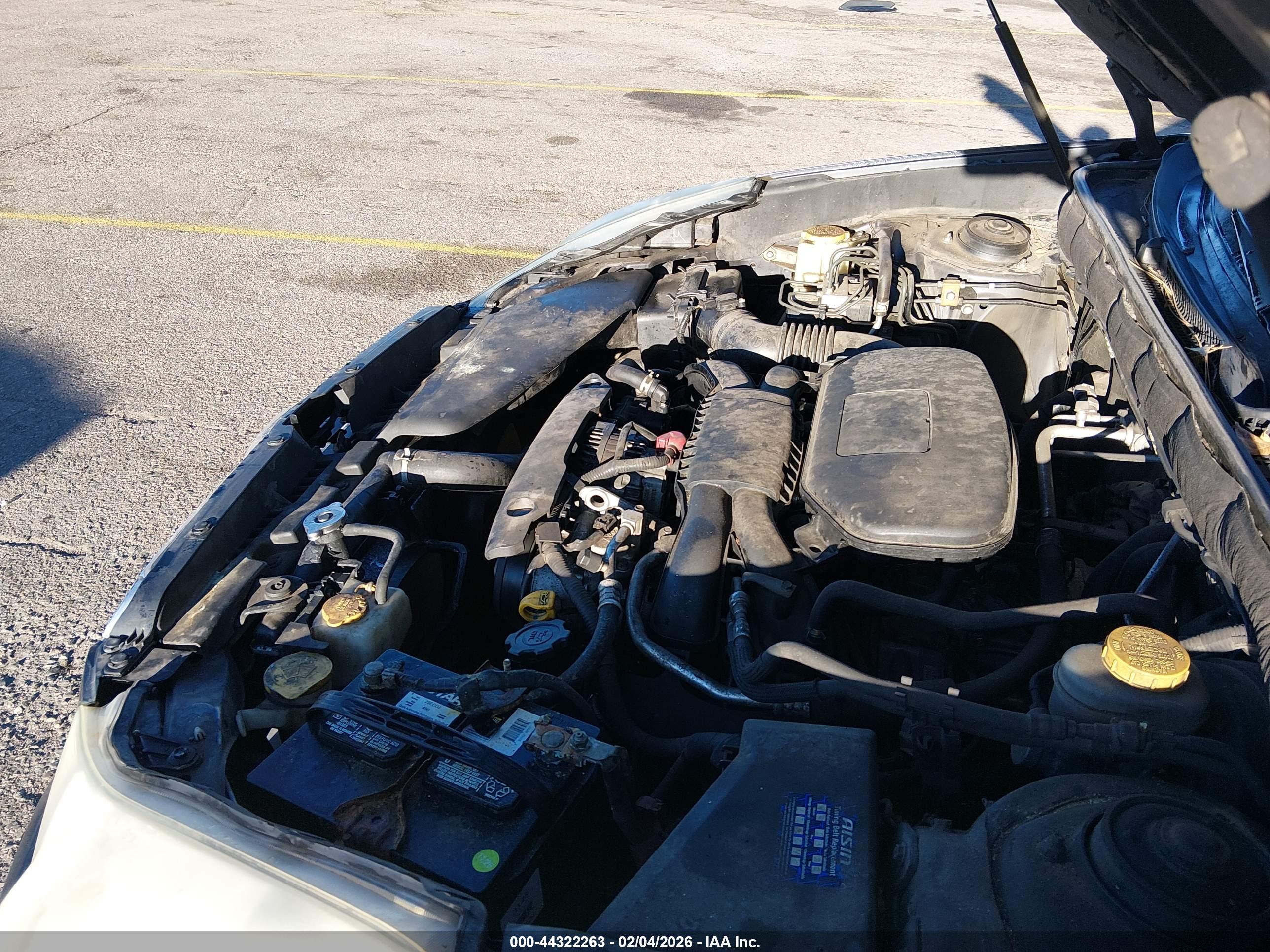SUBARU OUTBACK image 10