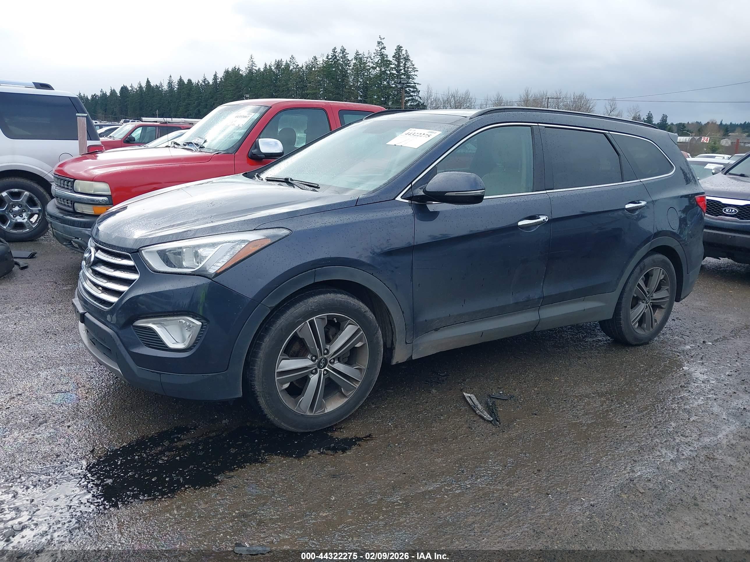 HYUNDAI SANTA image 2