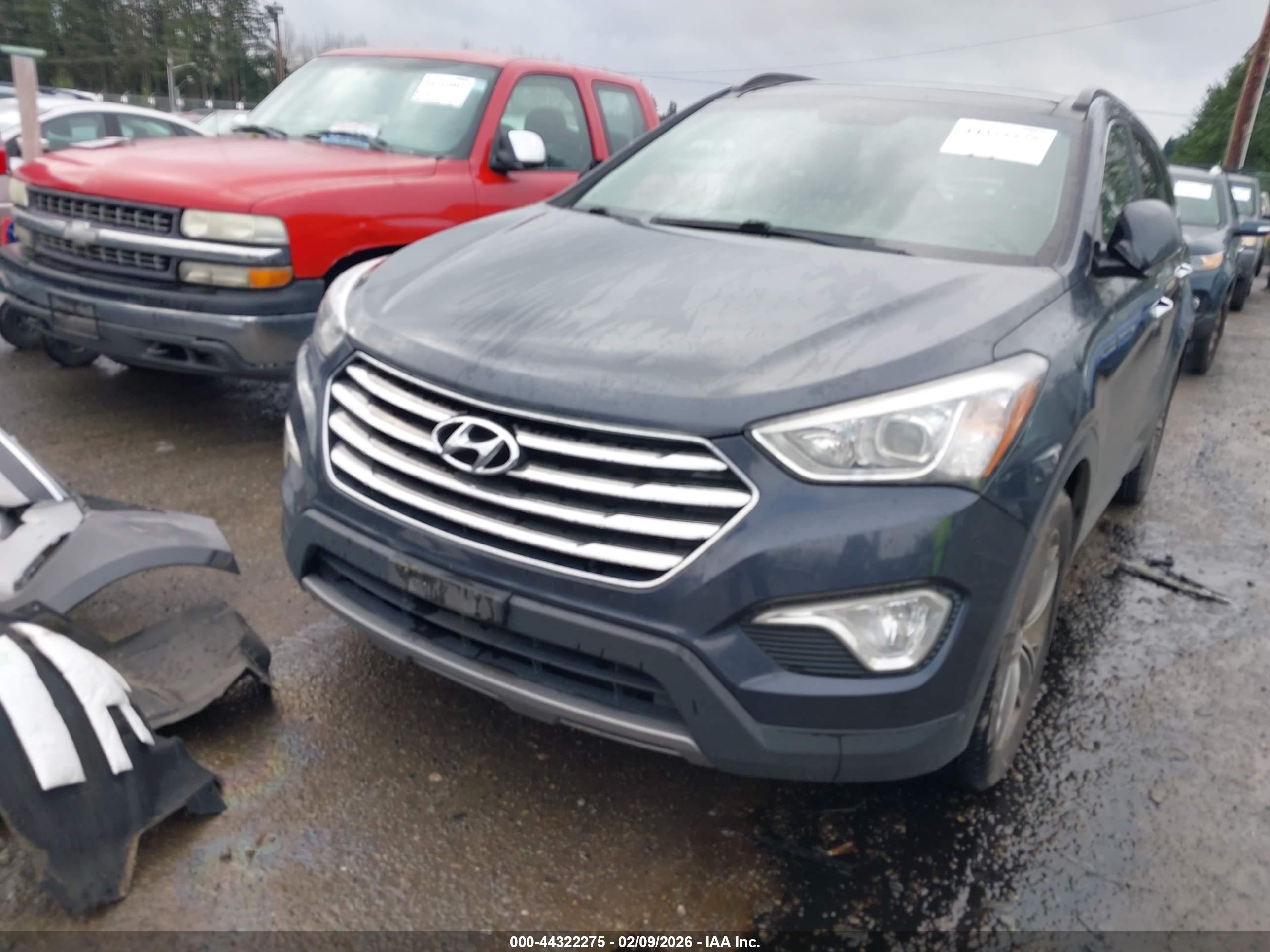 HYUNDAI SANTA image 6